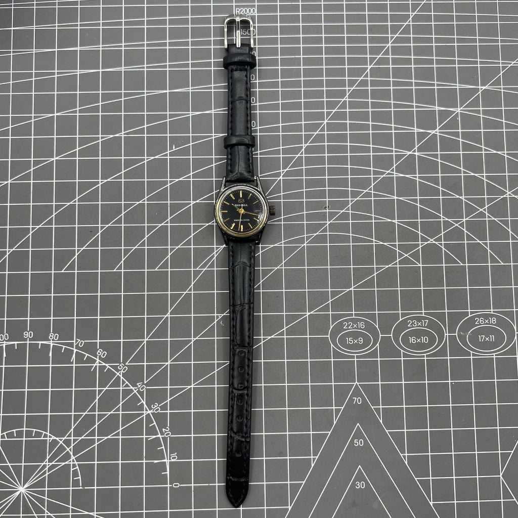 27mm Tianjin Seagull Manual Mechanical Ladies Watch Round Case Golden Nail
