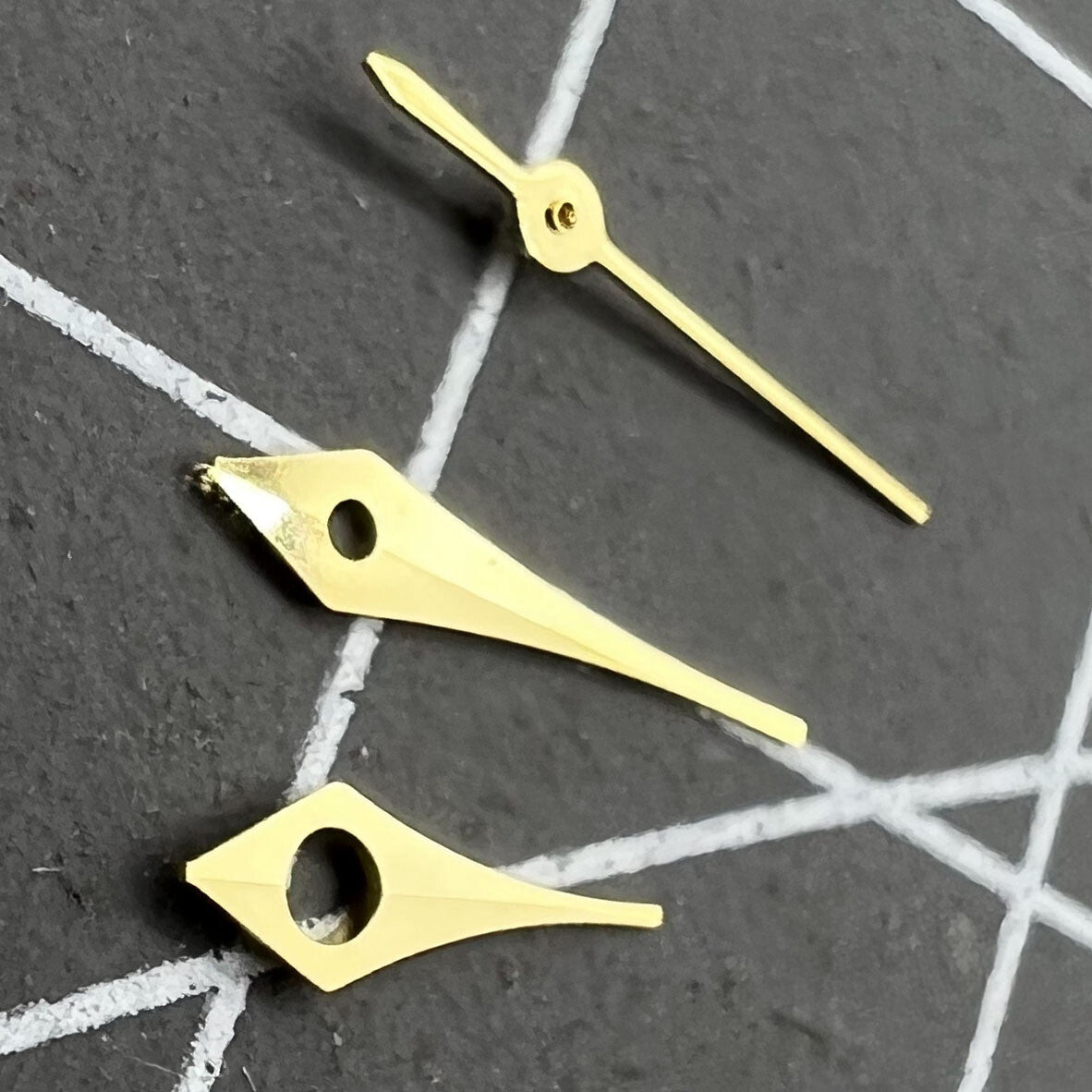 2 Sets/Pack 6.5mm Pointed Golden Trim Hands for Miyota 2315 2035 2036 2115 2305