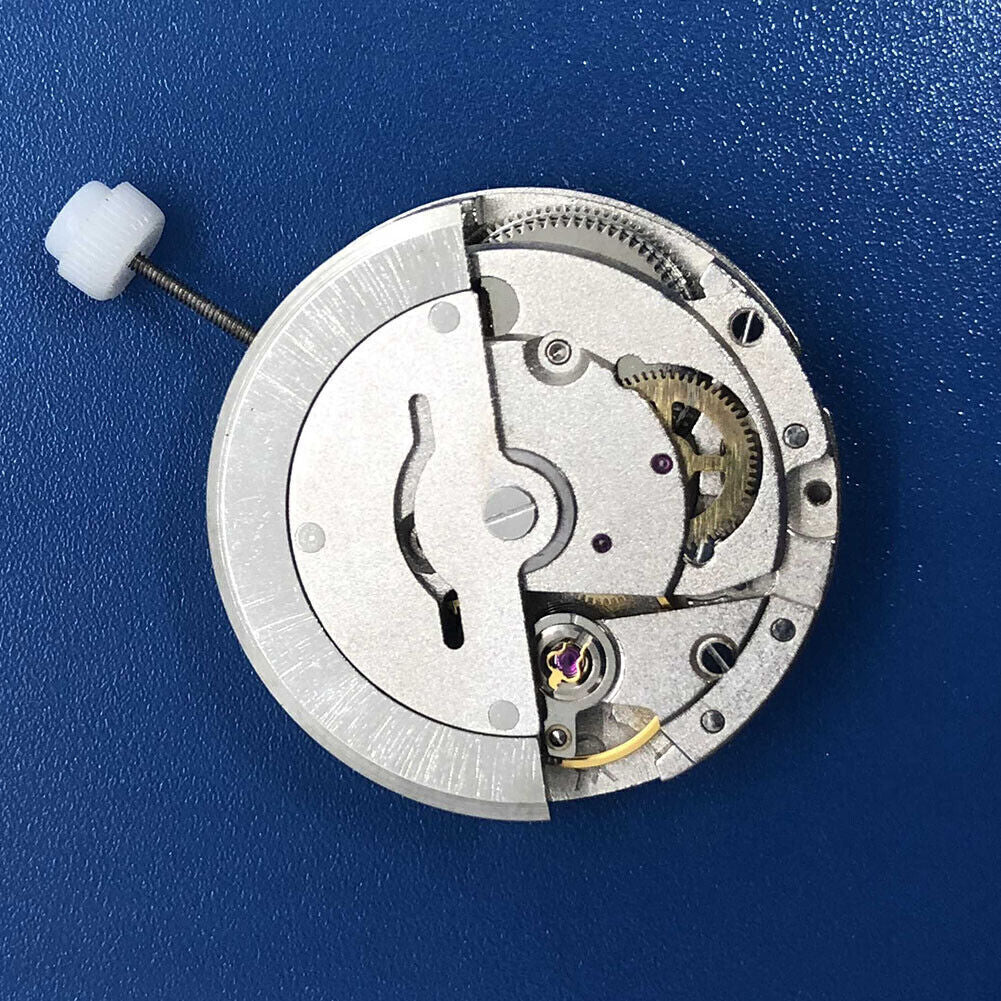 DG2813 Automatic Mechanical Movement Small Second @9, Single Calendar Silver