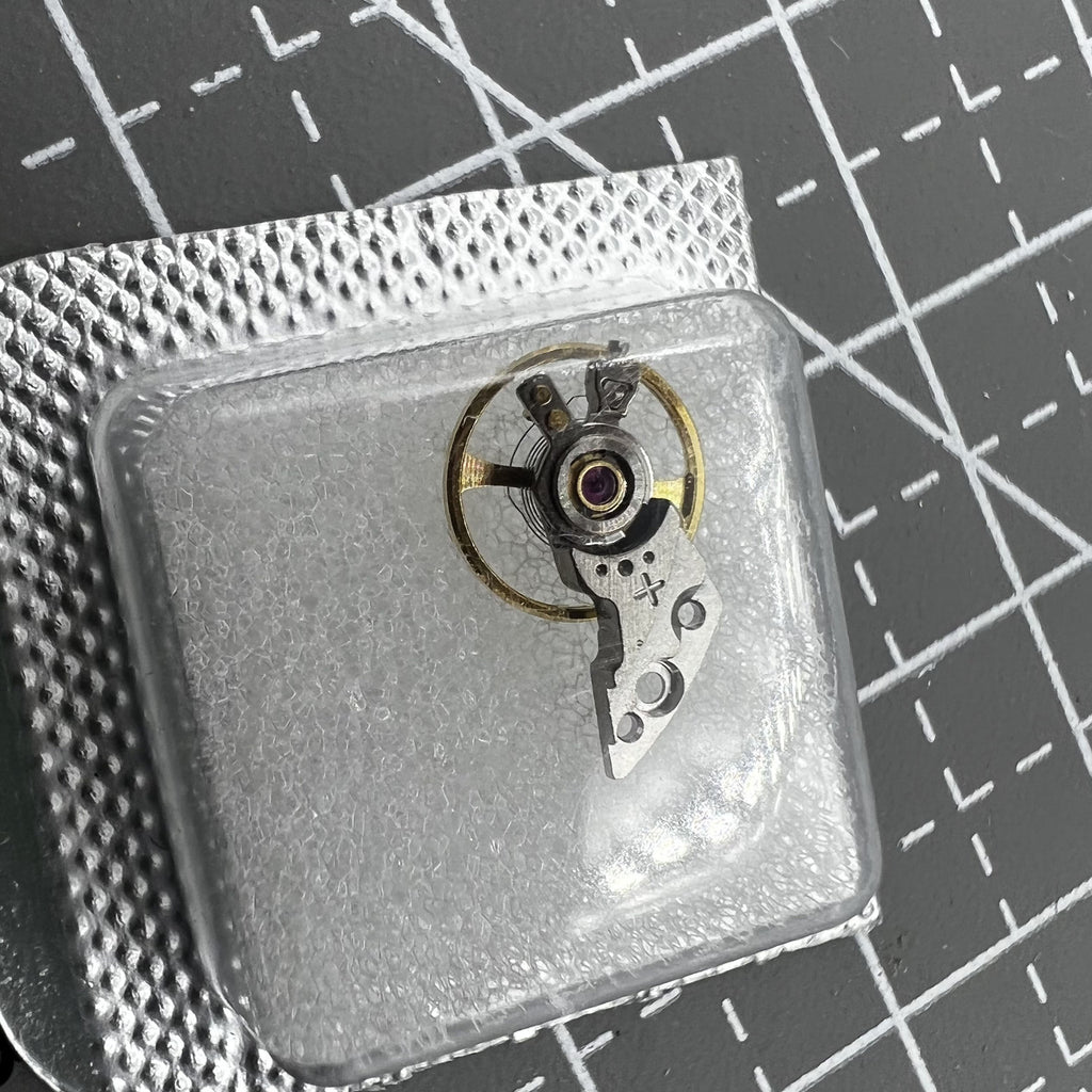 Silver Complete Balance Wheel with Splint for Movement Miyota 6T51
