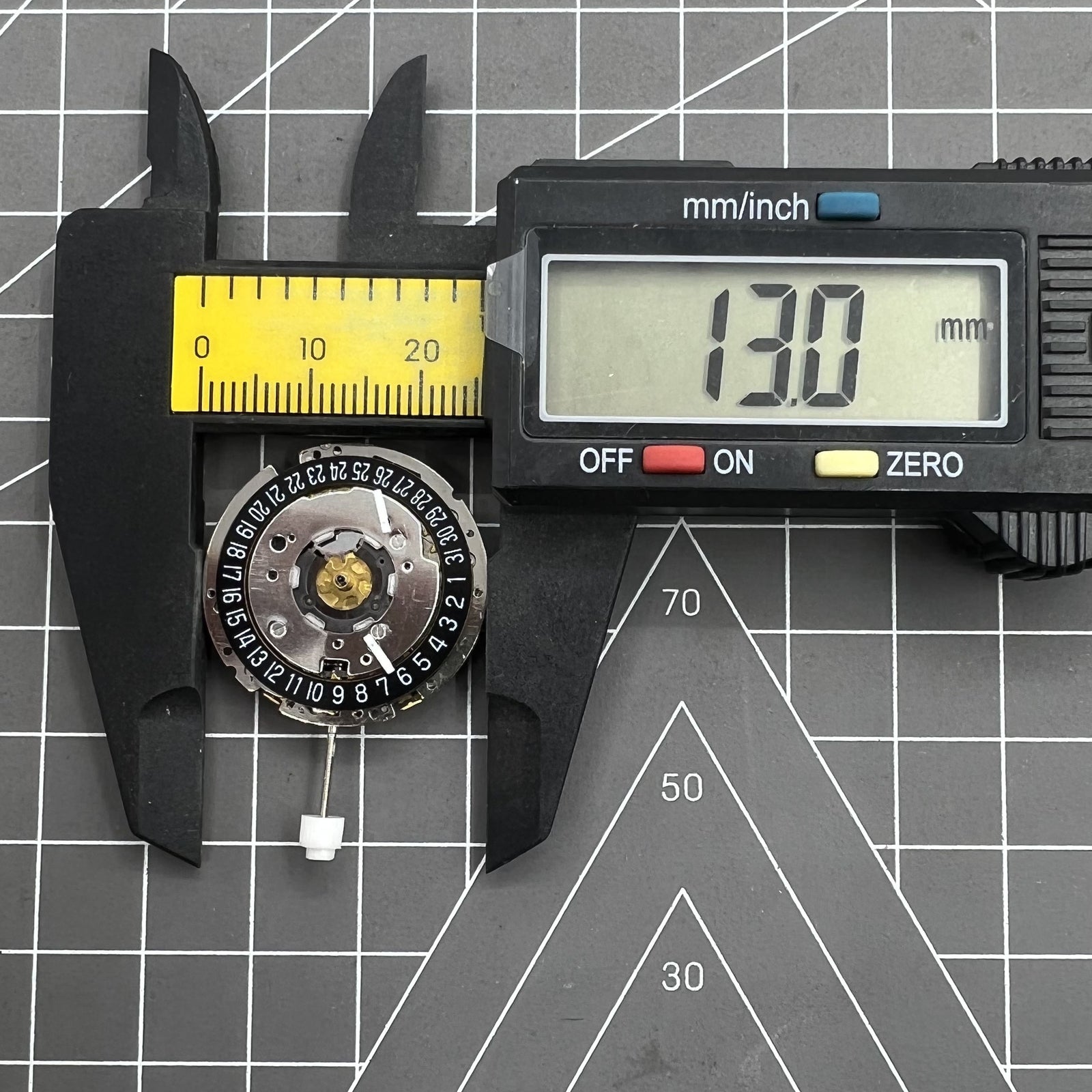 Golden ISA 8271 Date At 6 Quartz Movement Multifunctional