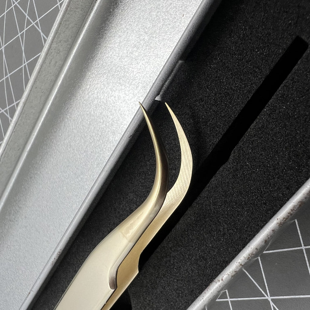 High Quality Stainless Steel Tweezers Golden Curved Elbow Forceps