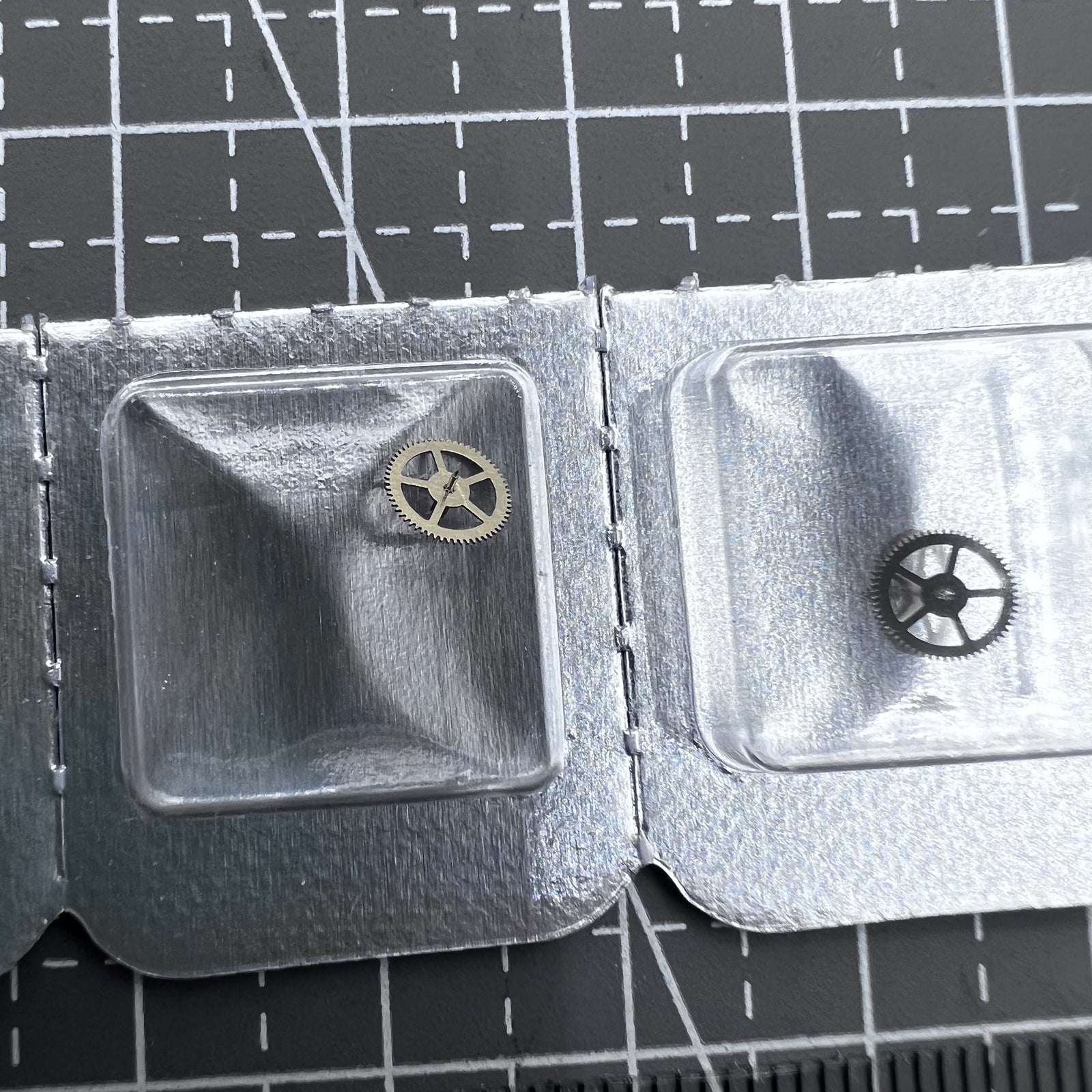 2 PIECES Third Wheel Replacement Spare Part Fit For Miyota 8200 Movement