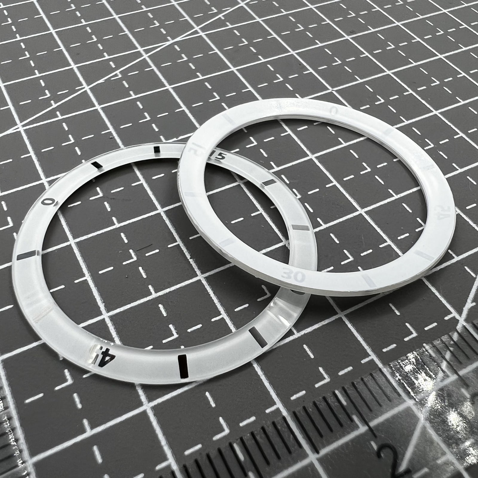 2 PIECES White 31mm Numberal Ceramic Watch Bezel Insert for Men Women Watch