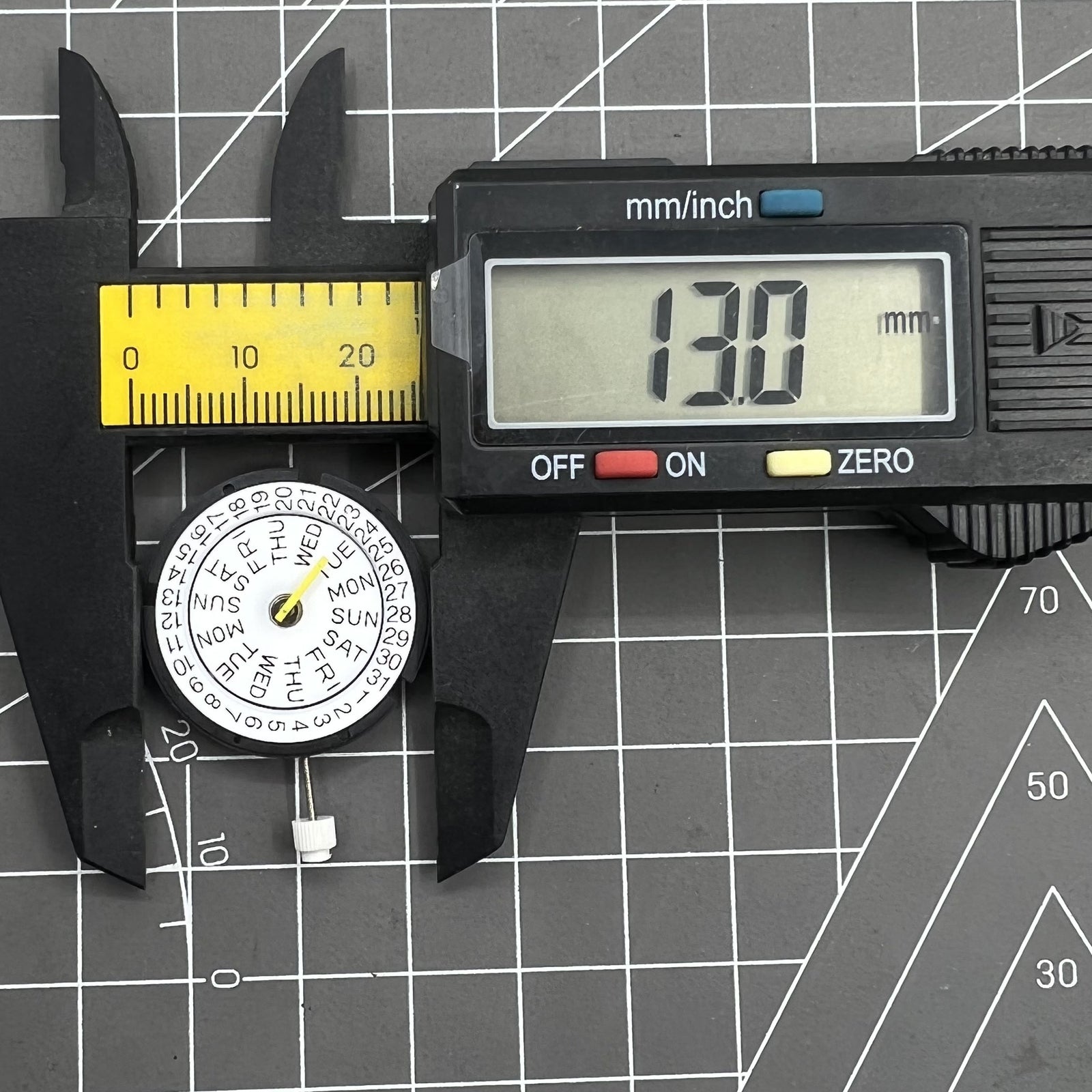 ISA317 Watch Quartz Movement 3 Hands Double Calendar