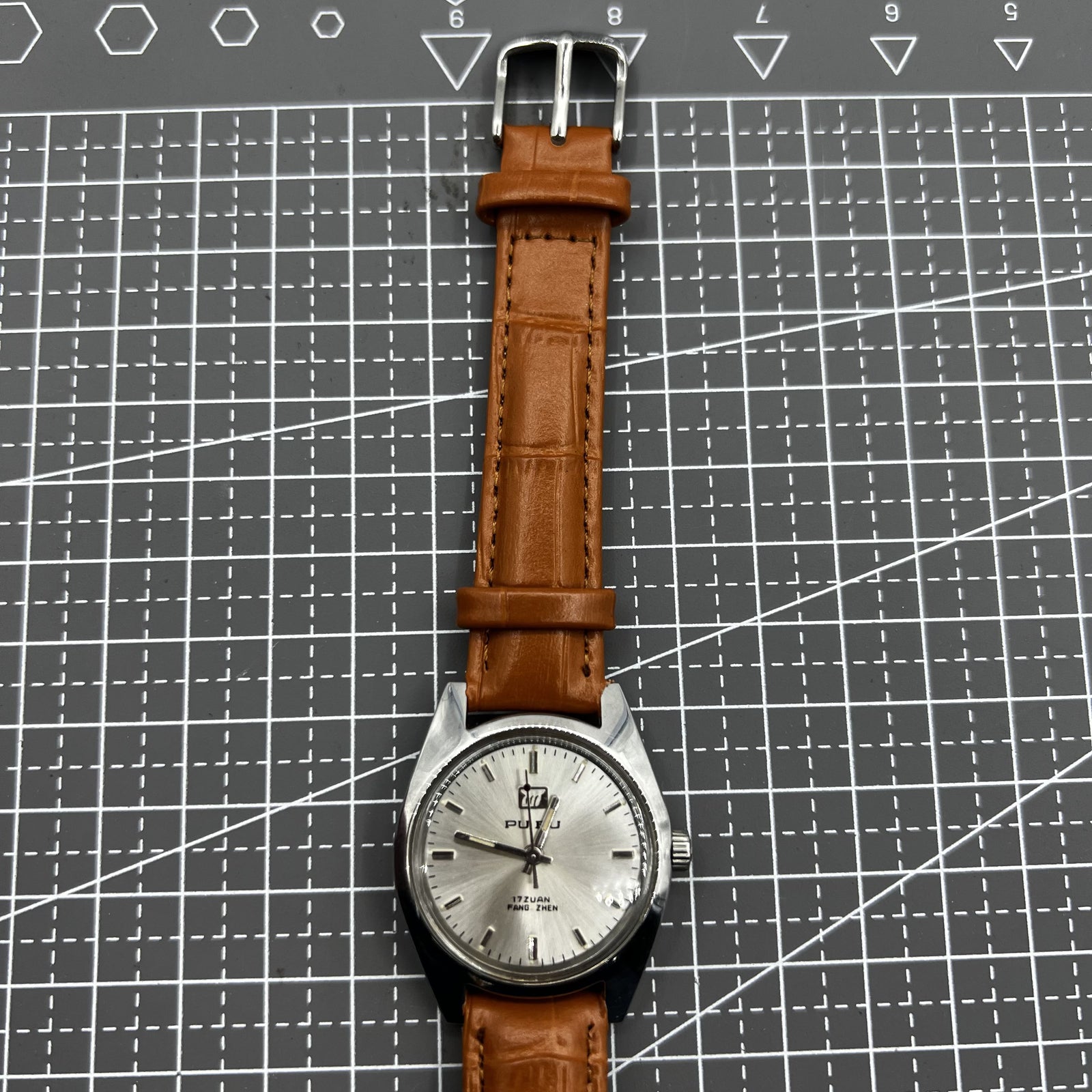 32mm China Made PUBU Manual Mechanical Watch 17 Jews Grey Dial Grey Nail