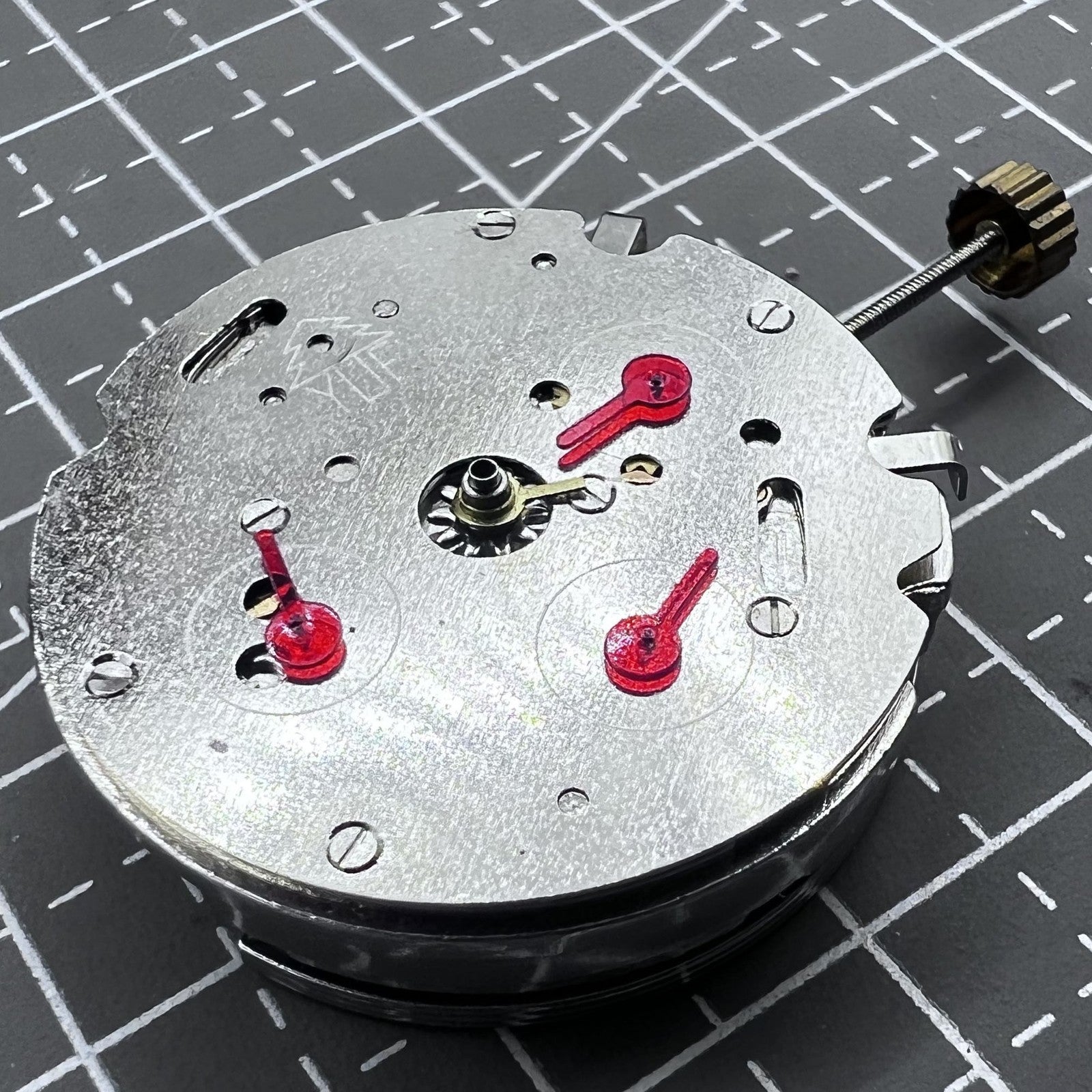 Dandong 7120 Automatic Mechanical Movement 3 Big Hands 6 Hands
