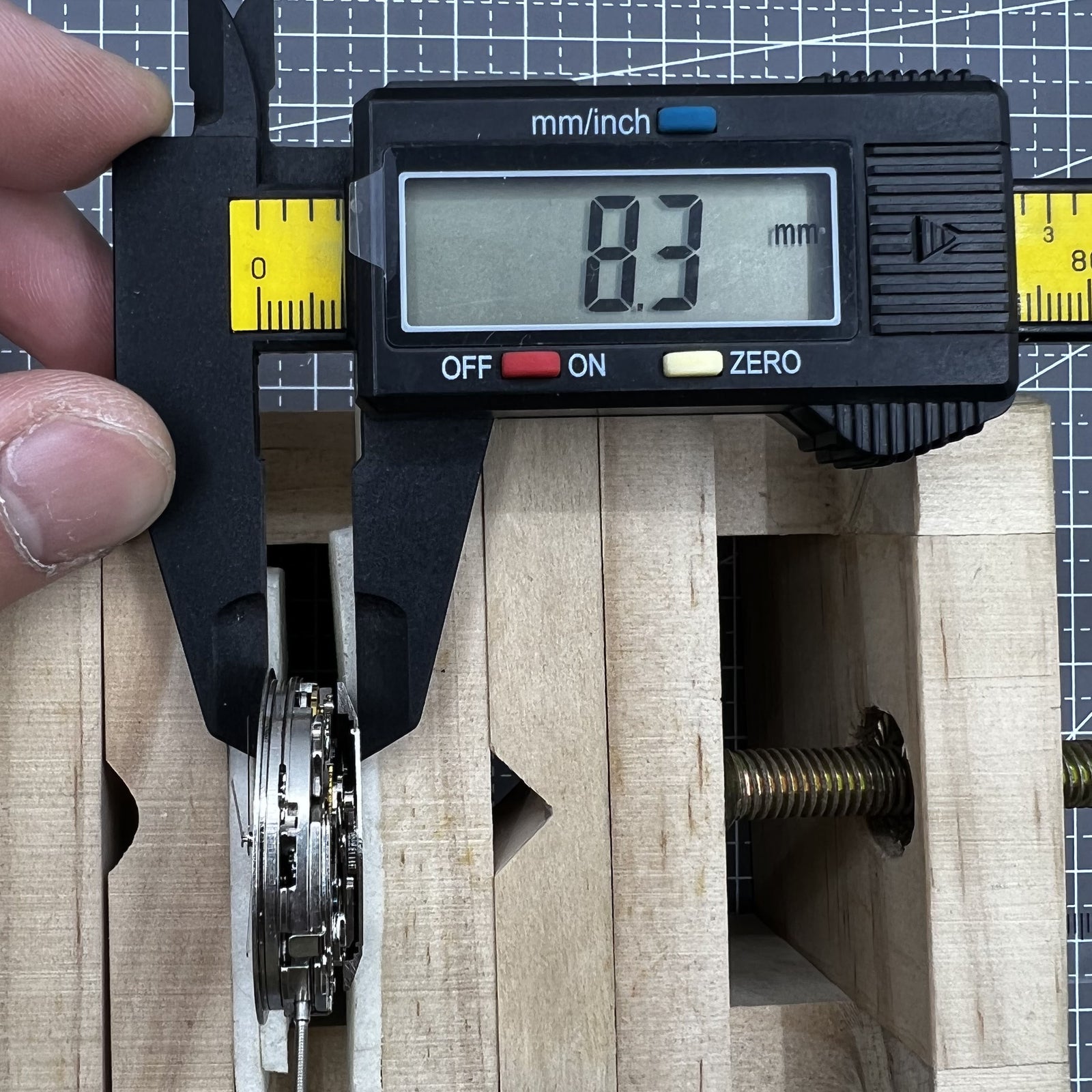 Dandong 7753 7750 Automatic Mechanical Movement Small Second@9 Movement