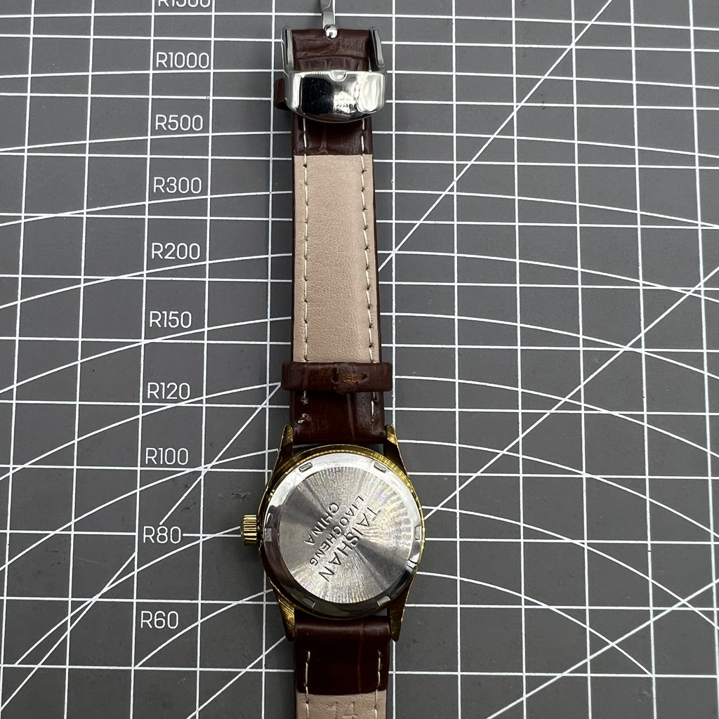 26mm Brown Liaocheng TAISHAN Manual Mechanical Lady Watch 19 Jews Golden Nail