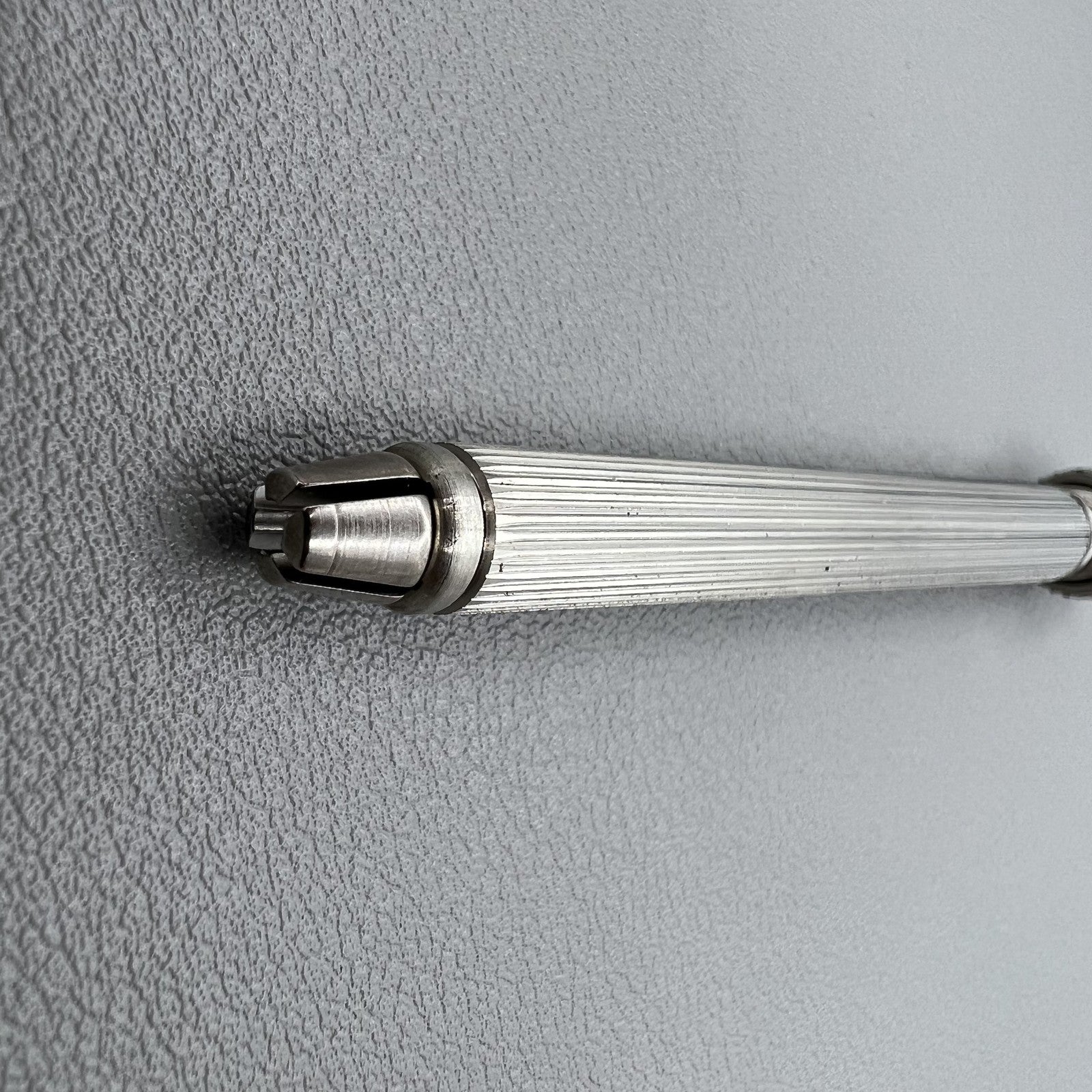 Swiss Bergeon 1842-18A Pin Vise with 2 Chucks 0 to 1.00mm and 0.80 to 2.00mm