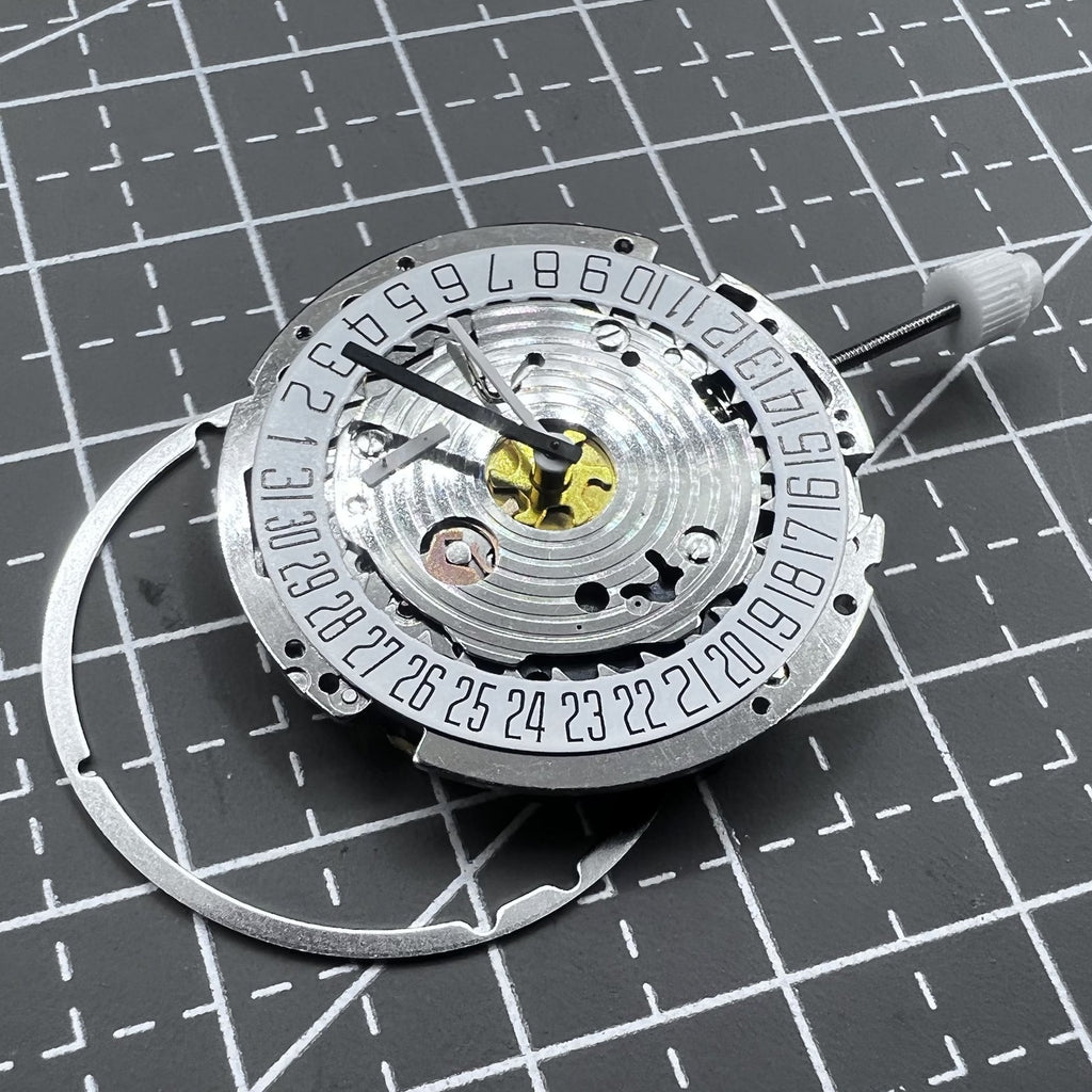 Swiss ISA 8171A Quartz Movement 4 Hands White Disk Date At 6