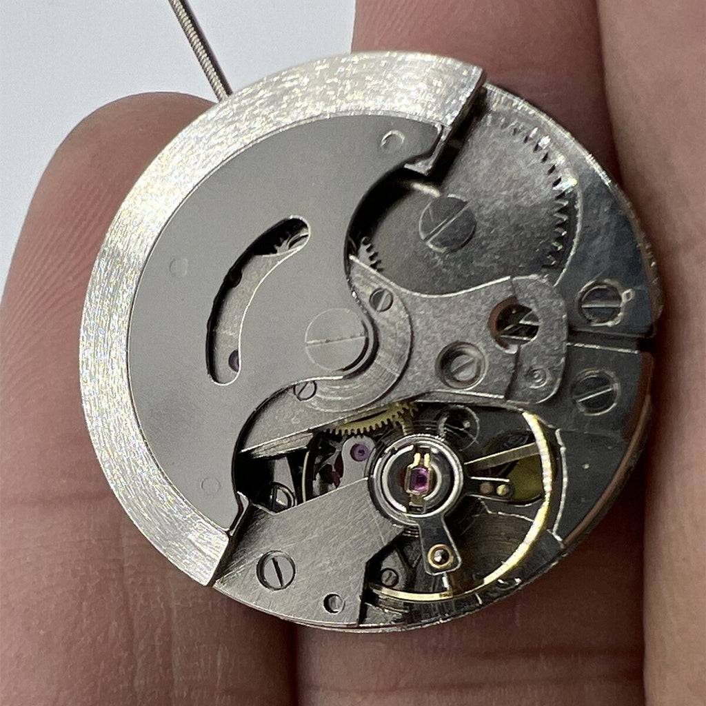 26.5mm Diameter 7120 Automatic Mechanical Watch Movement Single Calendar 3 Hands