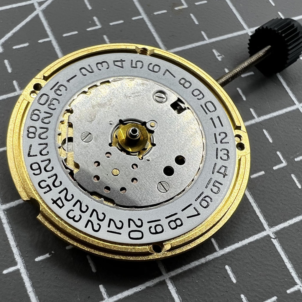 ETA F04.111 Watch Quartz Movement 3 hands Date 3 Swiss Movement