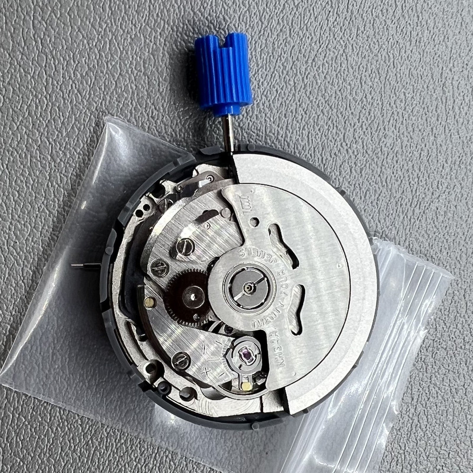 Seiko NH34 Automatic Mechanical GMT Movement Hacking Seconds