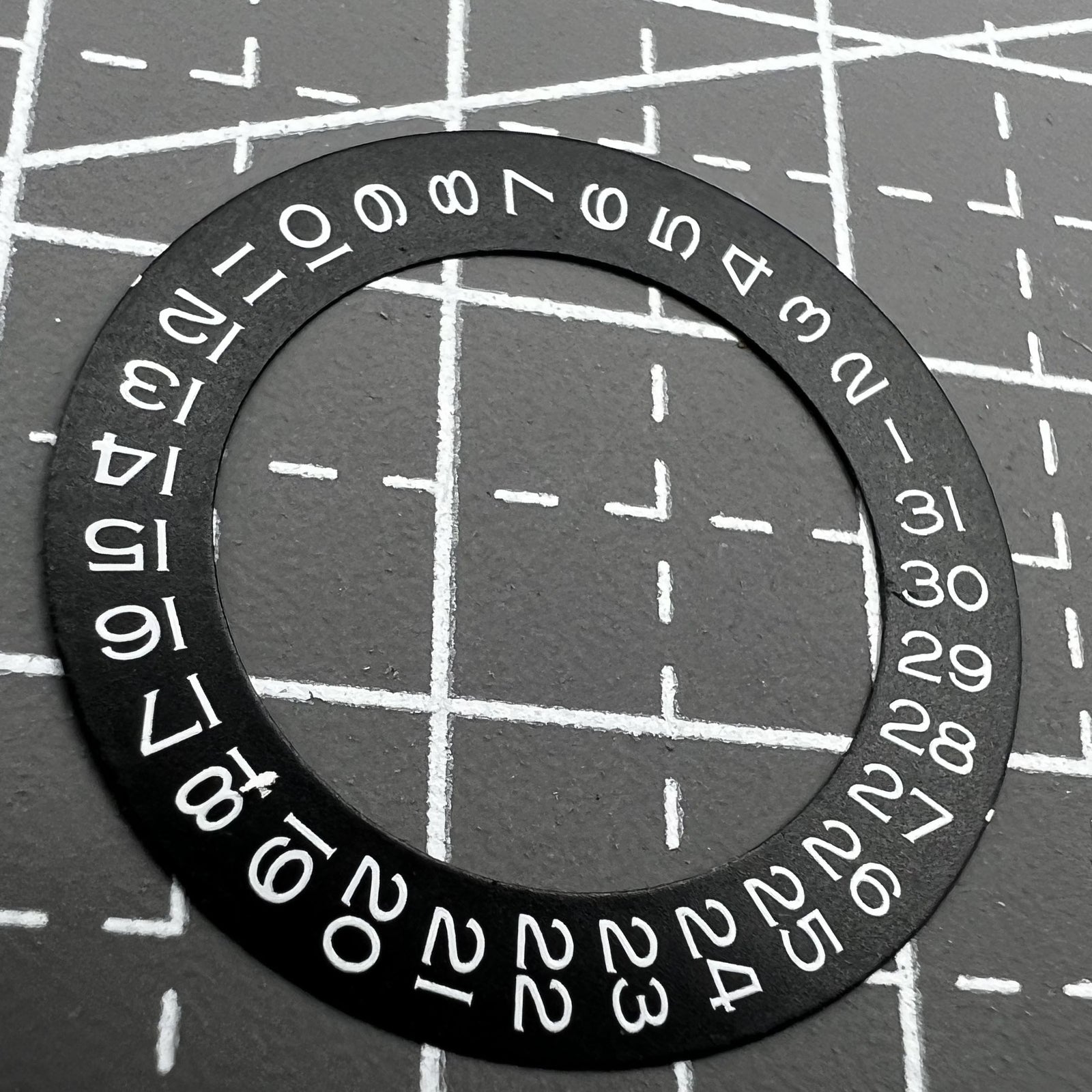 White Font Date Wheel Overlay for ETA2824 2836 Movement Miyota 8215/8200 Date@3