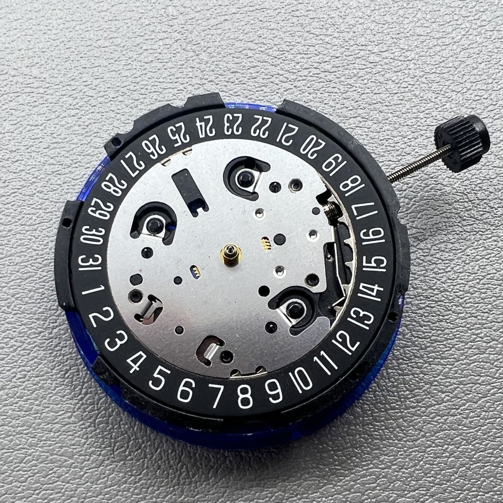 ETA G10.212 Quartz Movement Movement Black Disk 3 Hands Date 6 Replace G10.211