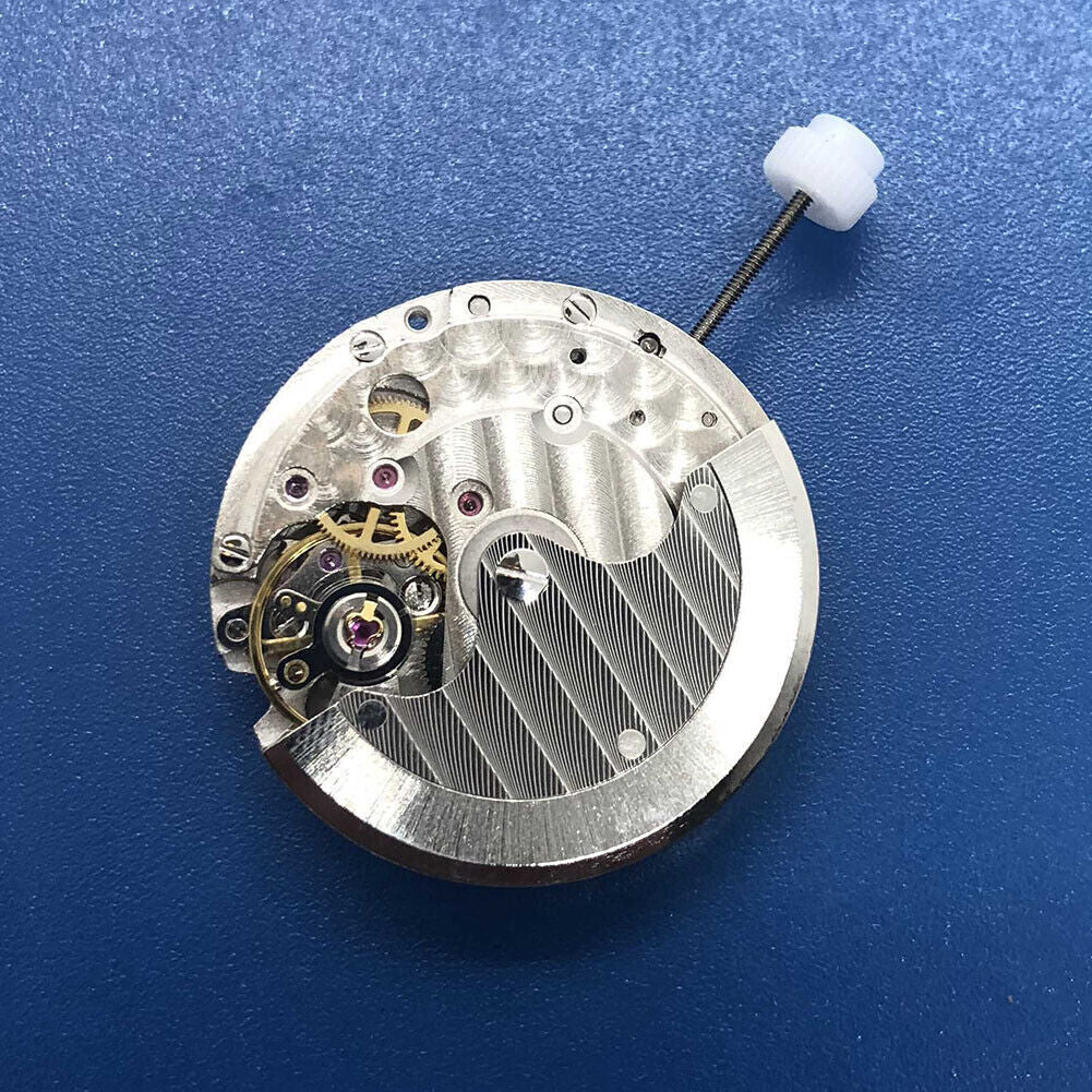 DG2813 Automatic Mechanical Movement 2 Big Hands, Ssmall Hands @6, Date @3 Silve