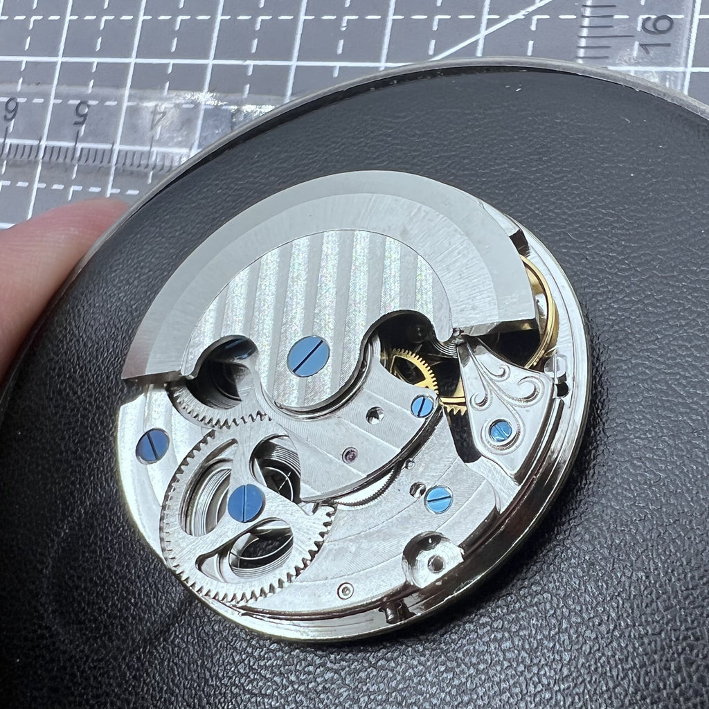 Silver Hollow Movement Small Bare Balance Wheel At 6 Double Mainspring