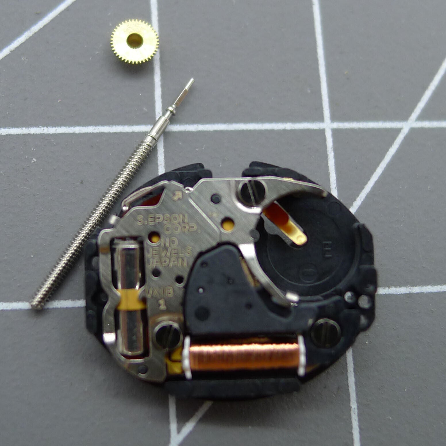 Japan Hattori Epson VX11 VX11B Watch Quartz Movement