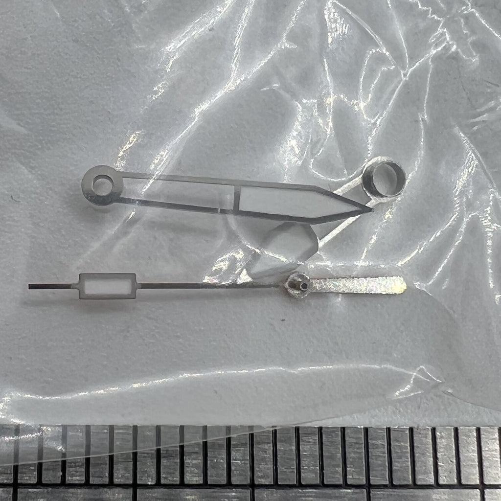 Second Hand Green Lume Silver Trim Watch Hands for ETA2836/2846/2824/2846