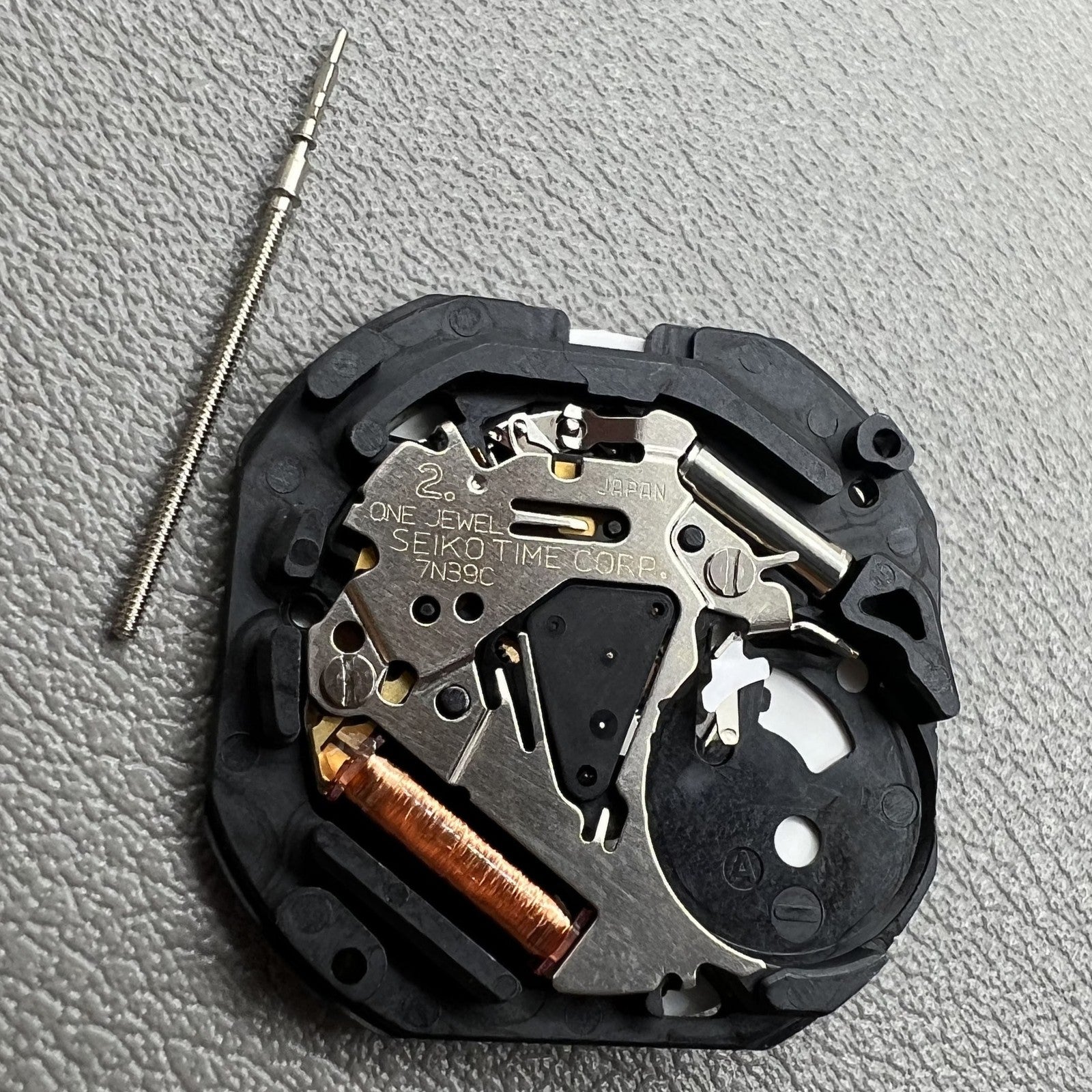 Japan Seiko 7N39C Quartz Movement