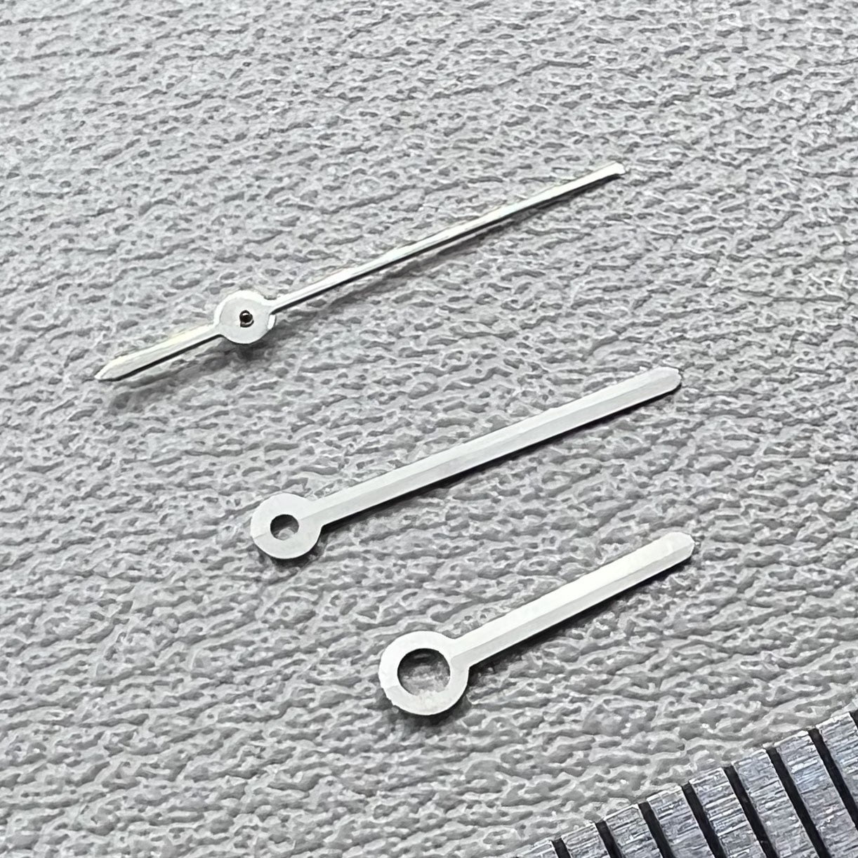 2 Sets/Pack 10mm Silver Trim Hands for Miyota 2315 2035 2036 2115 2305 Movement