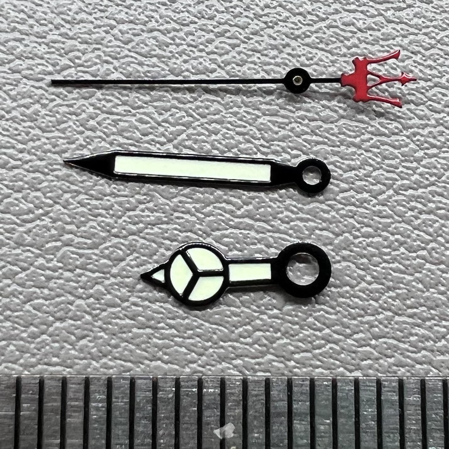 Green Luminous Watch Hands Sets Pins Suitable For Movement Skx007/009 NH35
