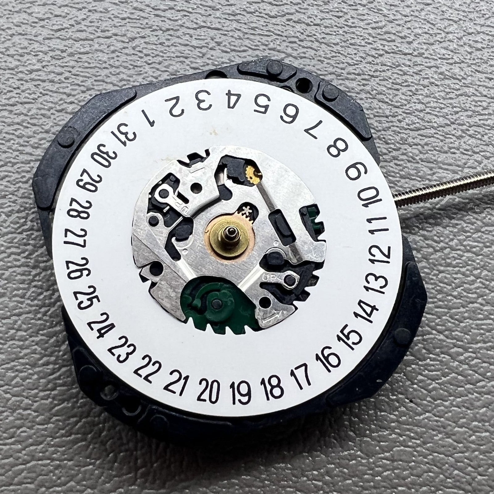 Japan V722C Quartz Movement 3 Hands Single Calendar Date@6