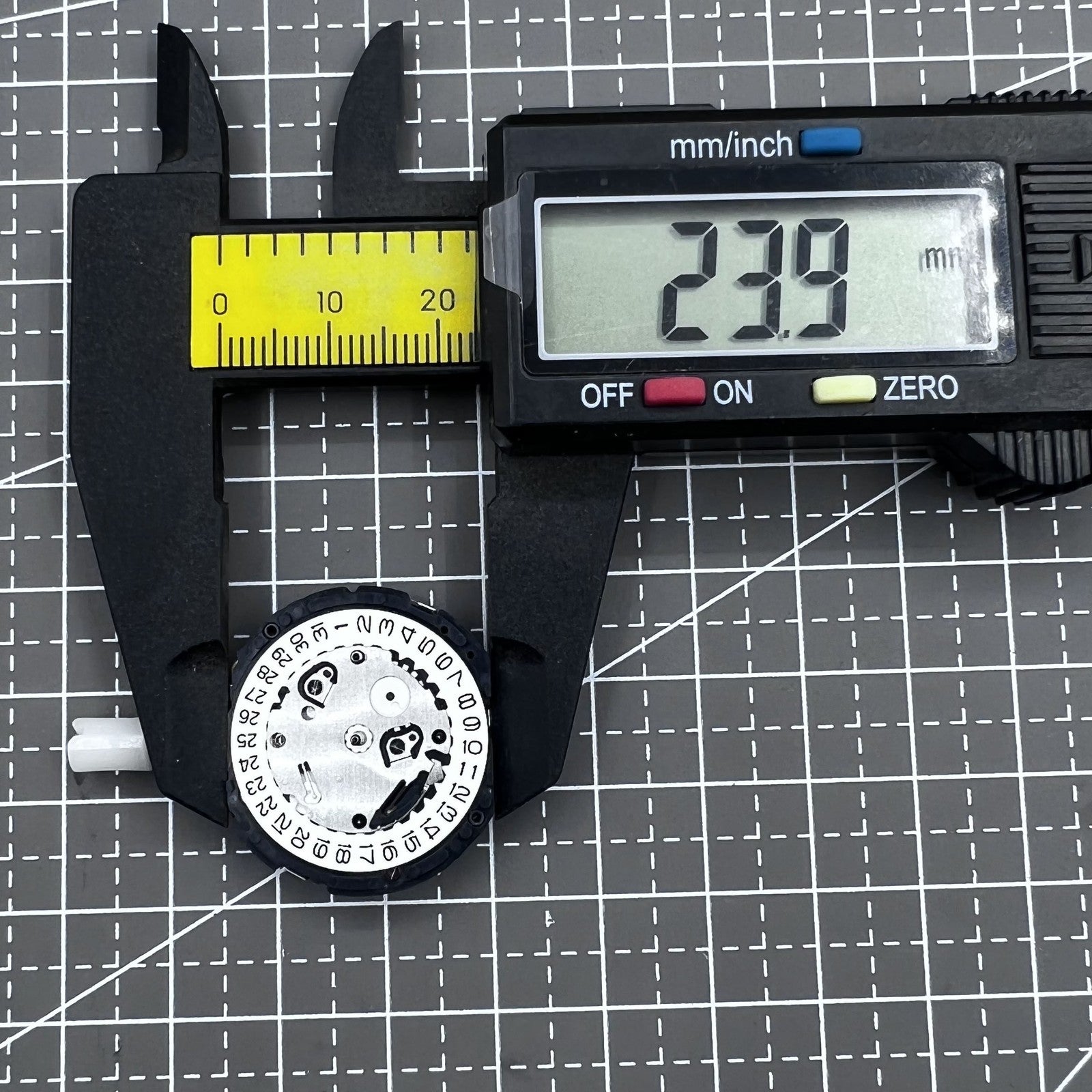 Original Japan Seiko V172A Quartz Movement