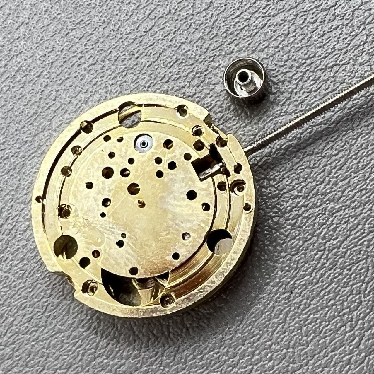 2 PIECES 17.2mm Hollow Golden Mechanical Movement Watch Practice/Cufflink Part