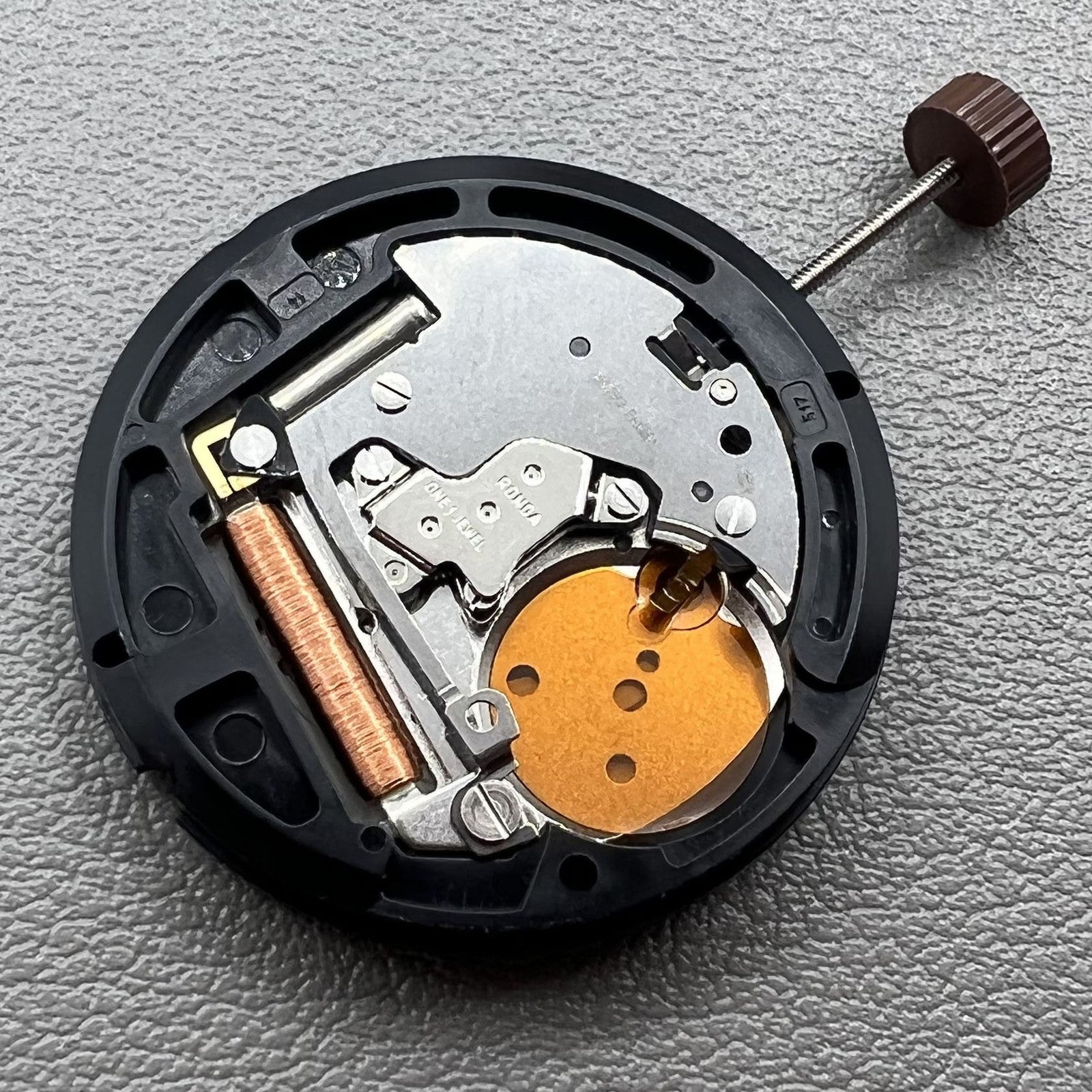 Swiss Ronda 517 Quartz Movement English & Chinese Day and Date at 3