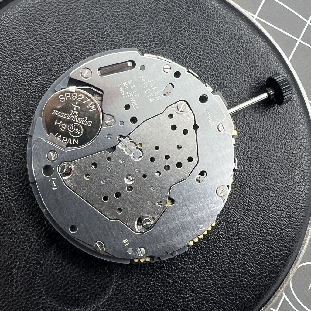 Miyota 6S10 3 Hands Small Second @6@9@12 Date At 3 Quartz Movement