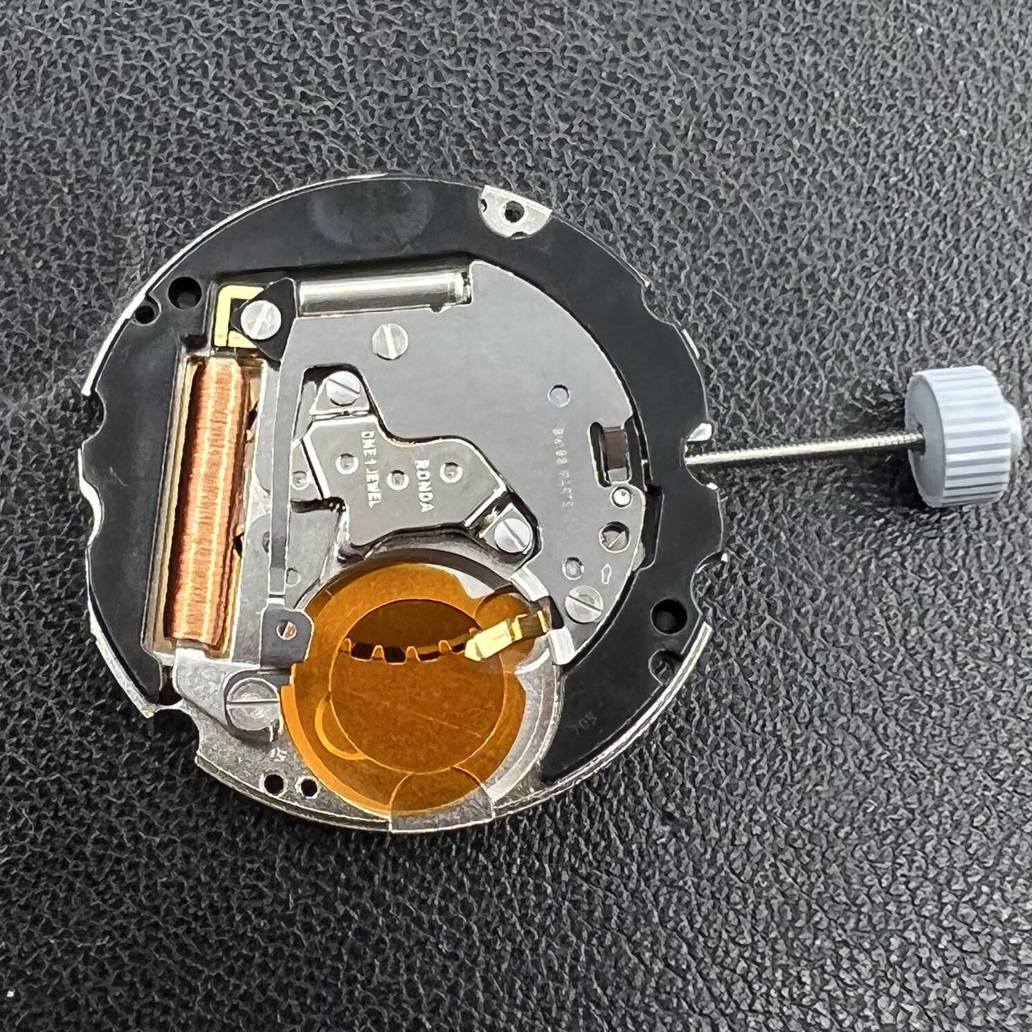 Ronda 705 Quartz Movement Date At 6 3 Hands Single Calendar