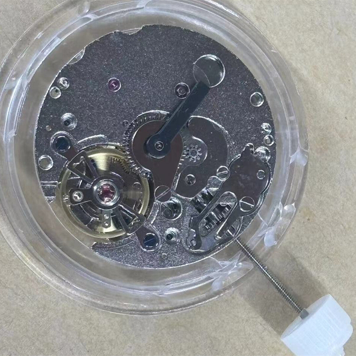 China Made Lady 3 Hands Automatic Mechanical Movement Bare Balance Wheel At 6