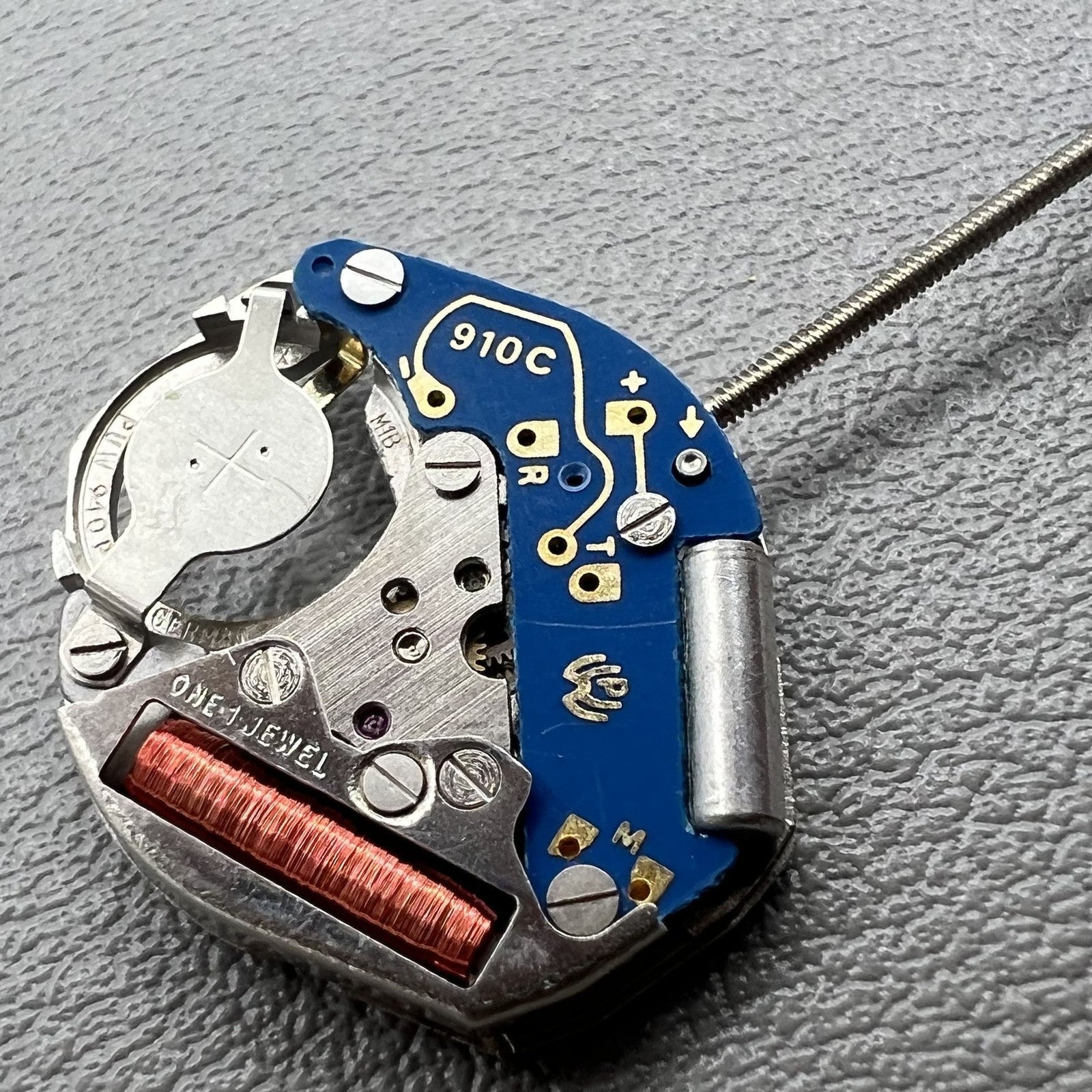 Swiss 910C Watch Quartz Movement
