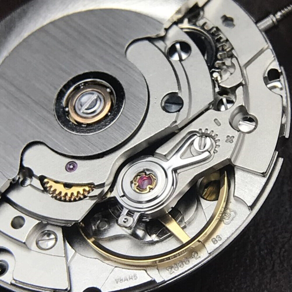 Genuine Swiss Silver Day Date ETA2836-2 Geneva V8 Certified Mechanical Movement