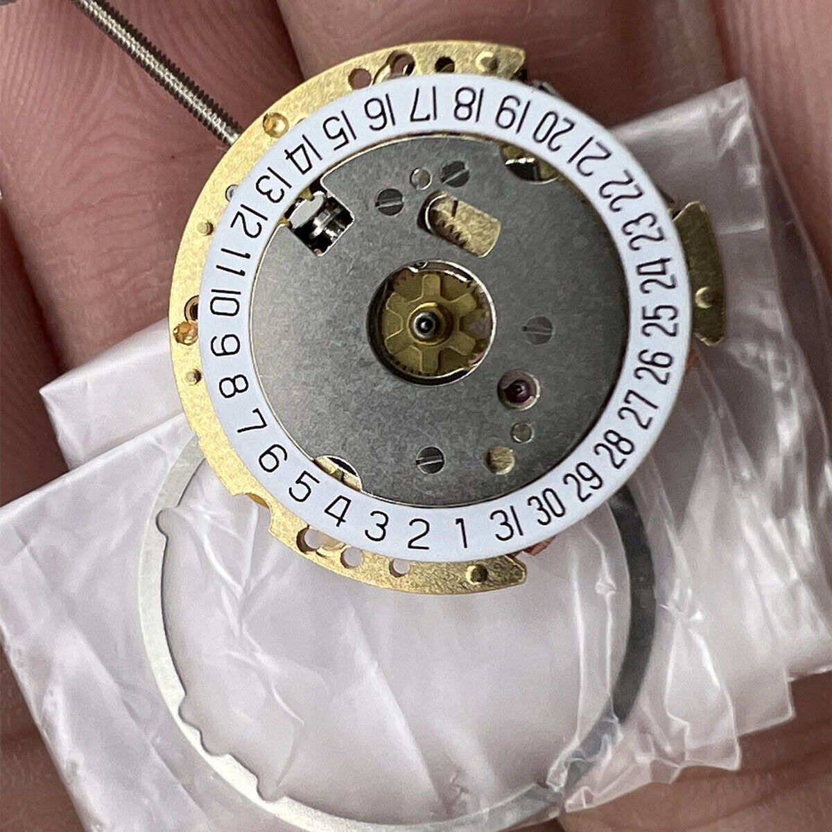 Ronda 775 Quartz Watch Movement Date At 6 Swiss Made Golden Movement