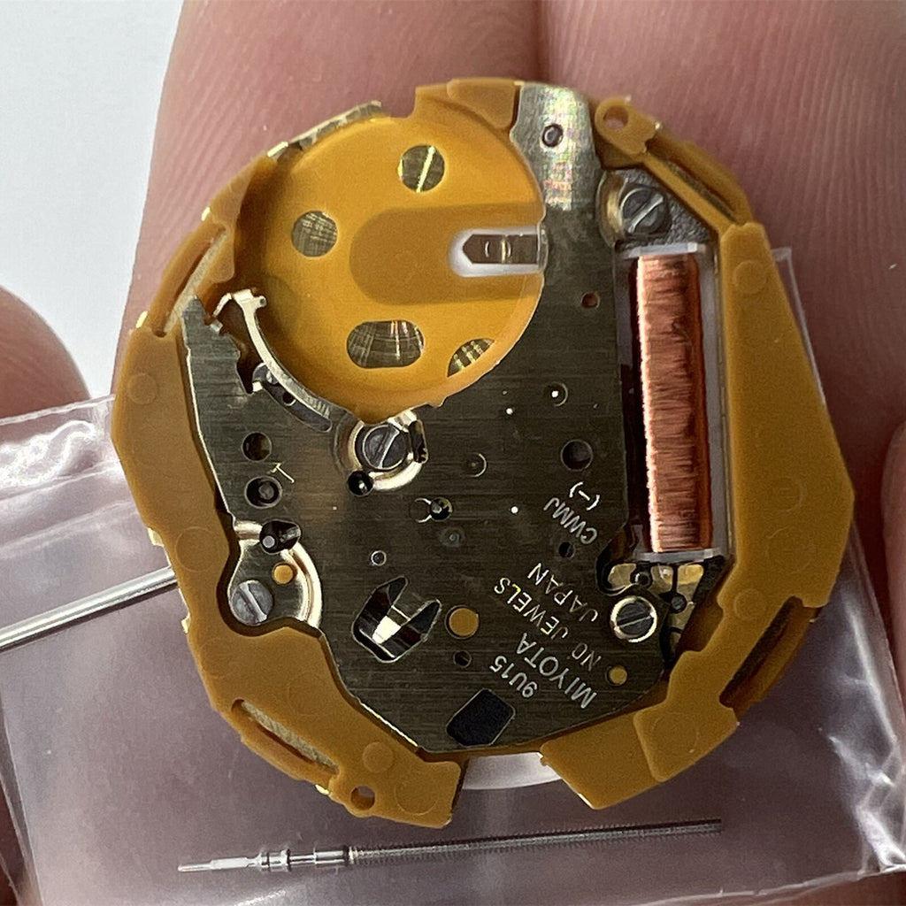 Miyota 9U15 Japan Quartz Movement Date at 3