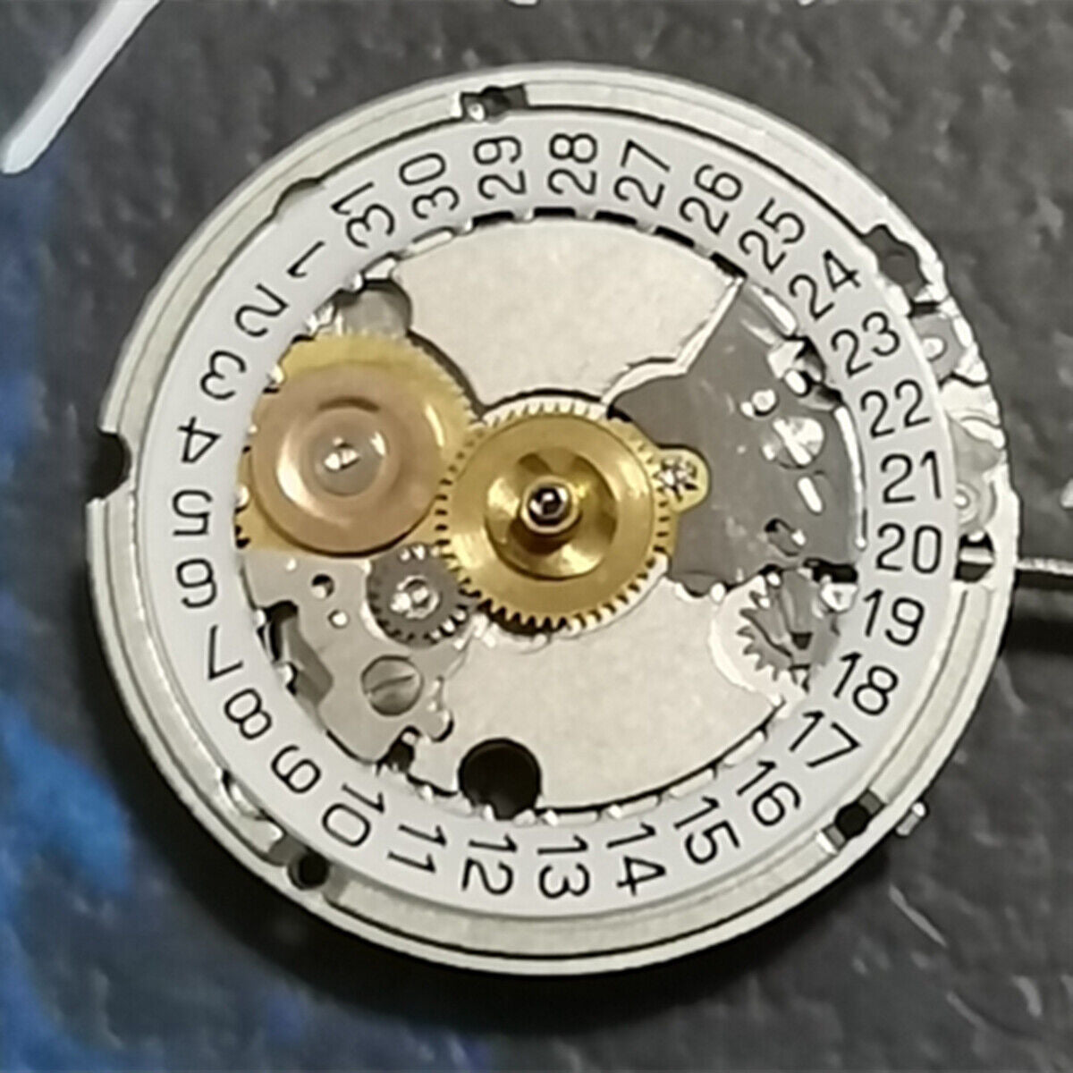 ETA556.115 Quartz Movement Swiss Made Movement Watch Repair Part 3 Hands Date@3