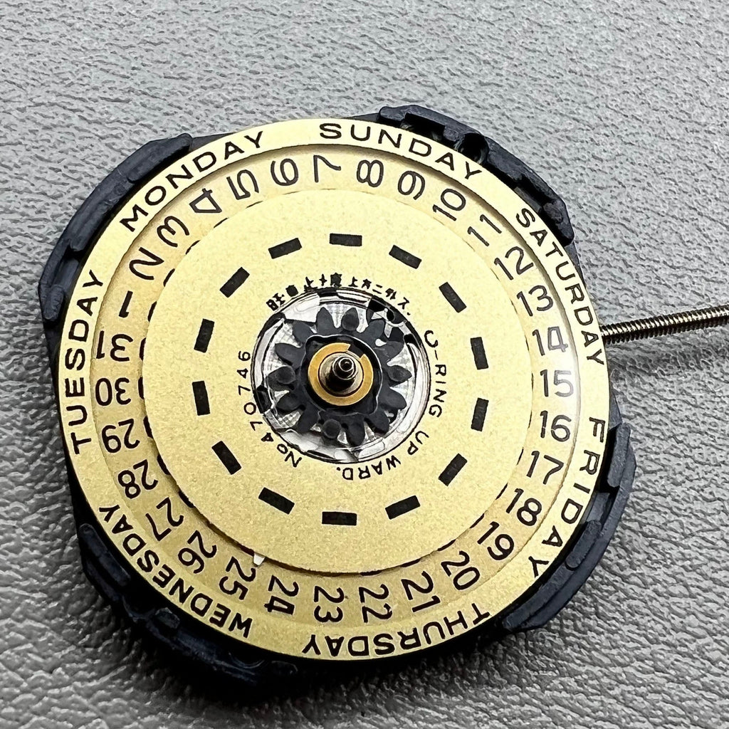 YL44A Quartz Movement Double Calendar 3 Hands