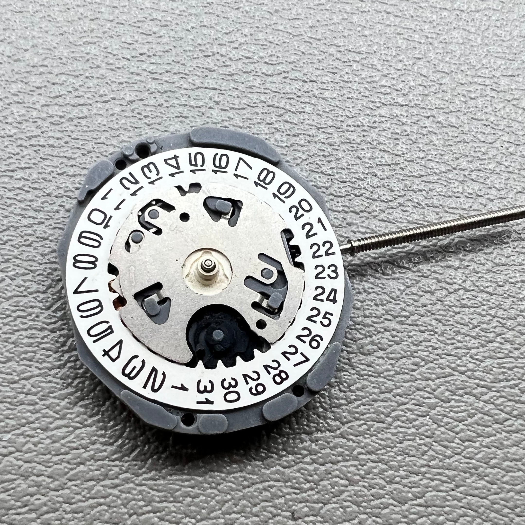 Japan  Hattori Epson VJ24 VJ24B Watch Quartz Movement Date@3