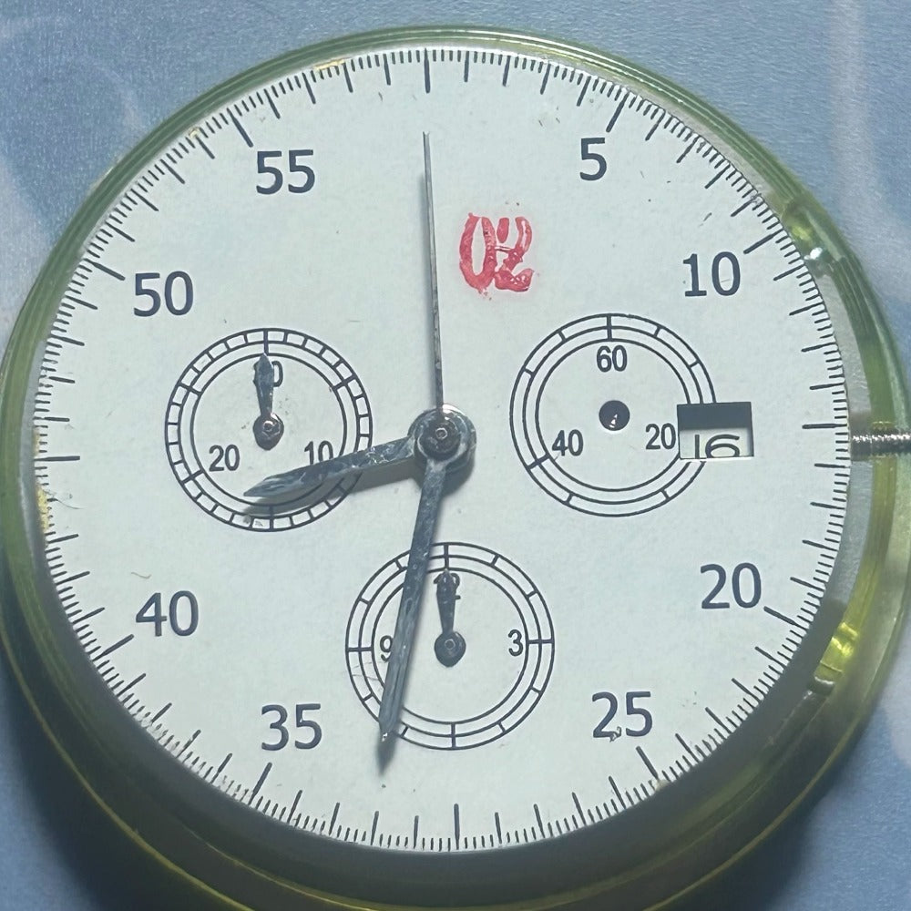 China Made Dandong 7750 Mechanical Movement Small Second At 6/9 Date At 3