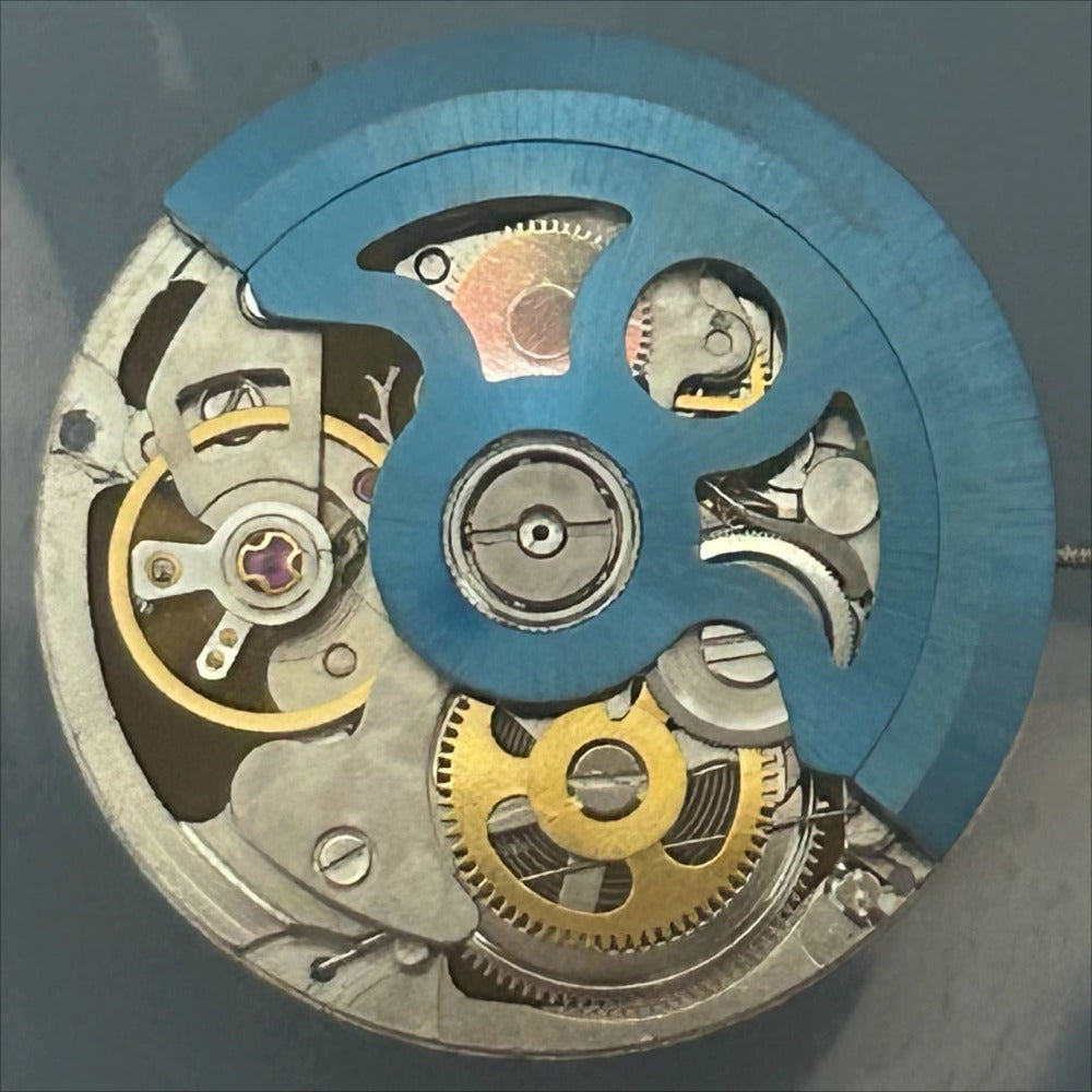 China Made New 2189 Automatic Mechanical Movement 3 Hands Blue Rotor