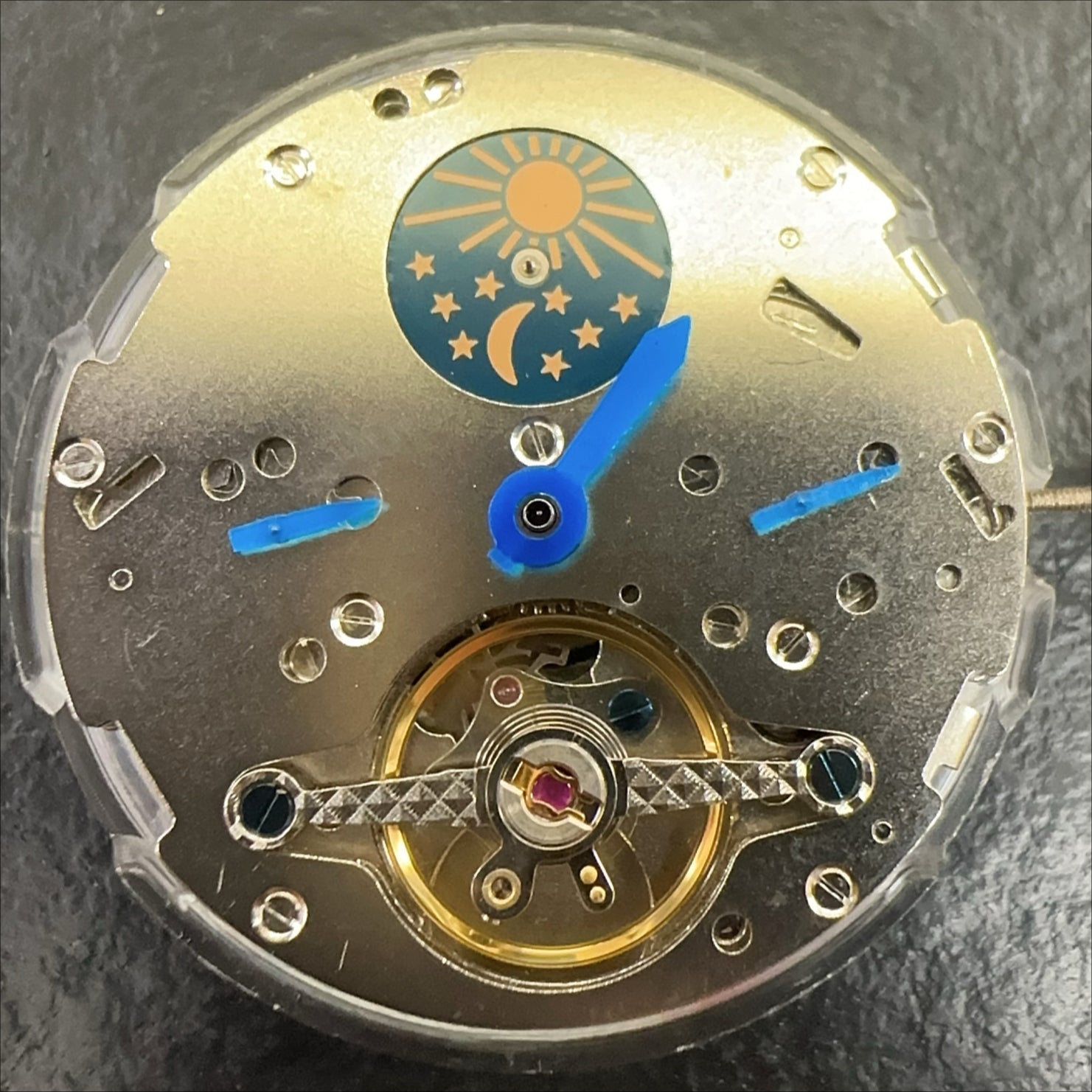 Chinese Shanghai Bare Balance Wheel LB Mechanical Movement Flywheel+Moon Phase