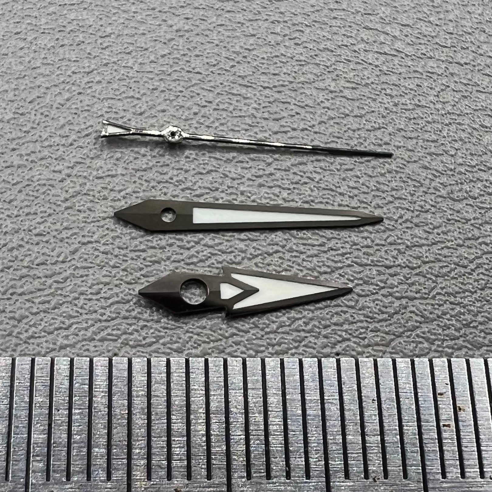 2 Sets/Pack C3 Green Luminous Watch Hands Set for NH36 NH35 Movement