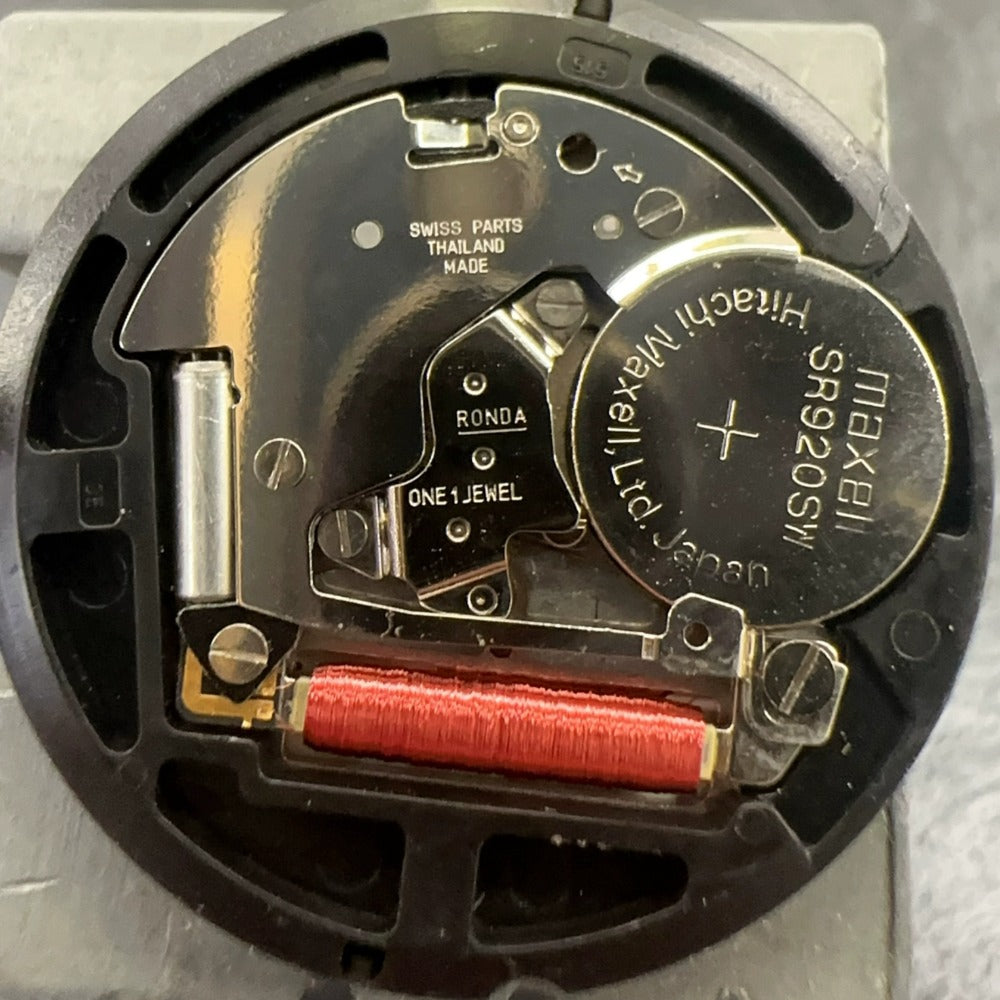 Swiss Made Ronda 515 Quartz Movement 3 Hands Black Disk Date At 6