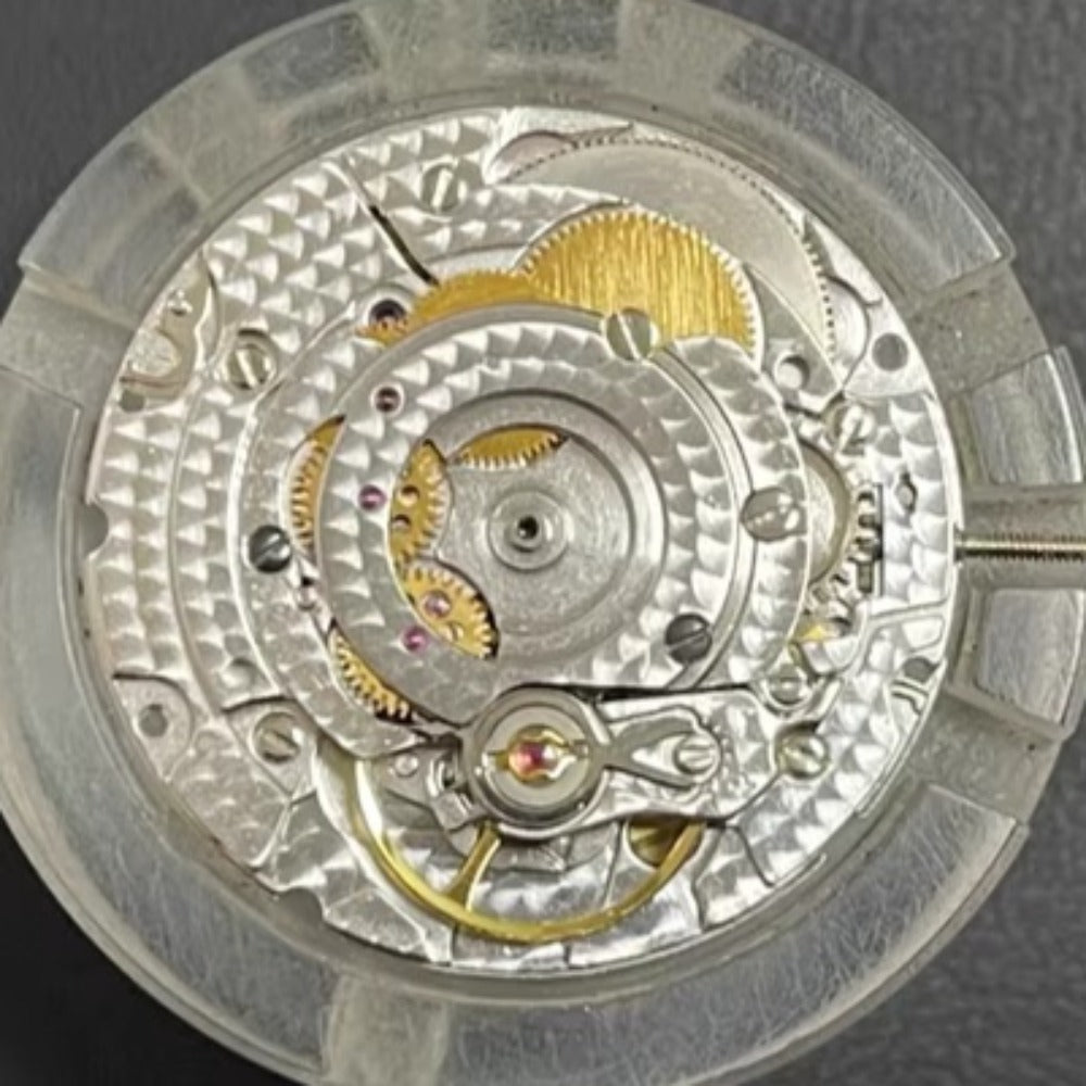 China Made Dandong 2824 Mechanical Movement 2 Hands Small Second Hands