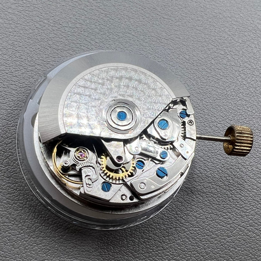 China 7750 Automatic Chronograph Movement Date Day Small Second @9 ETA 7750