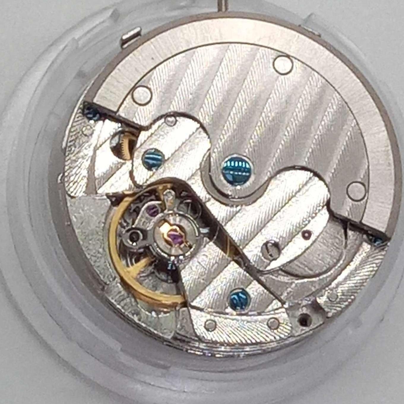 Chinese Seagull ST16 Mechanical 5 Hands Small Second Hands At 3/9 Date At 6