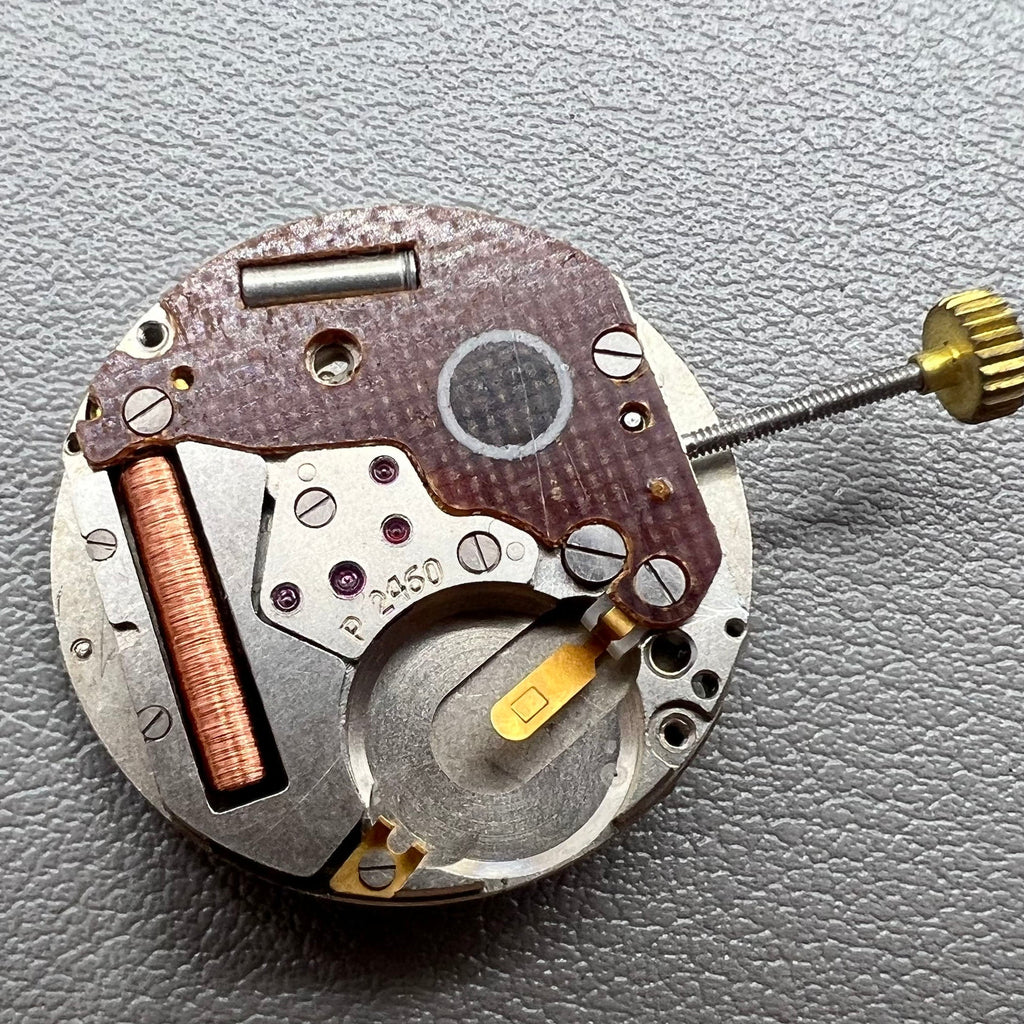 Working New Swiss P-2460 Quartz Watch Movement 3 Hands